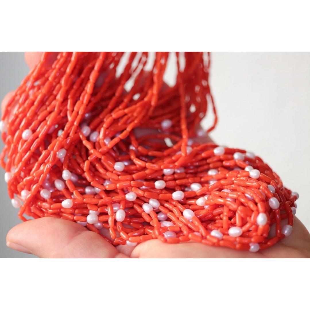 14k Koralle Perlen Perlenkette Halskette. Multi-Strand Liquid Coral Perlen. Hohe Qualität im Angebot 6