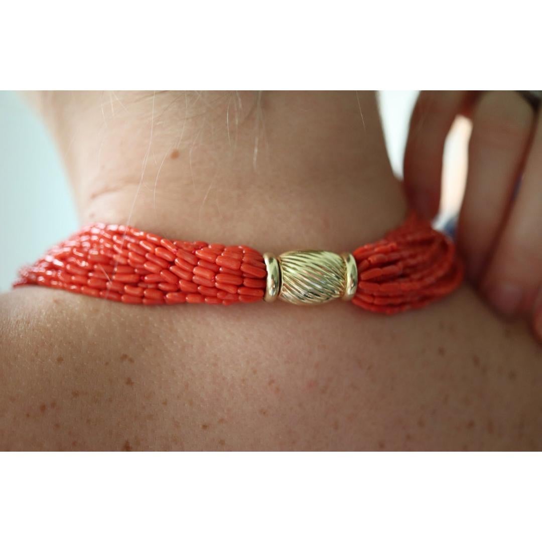 14k Koralle Perlen Perlenkette Halskette. Multi-Strand Liquid Coral Perlen. Hohe Qualität im Angebot 7