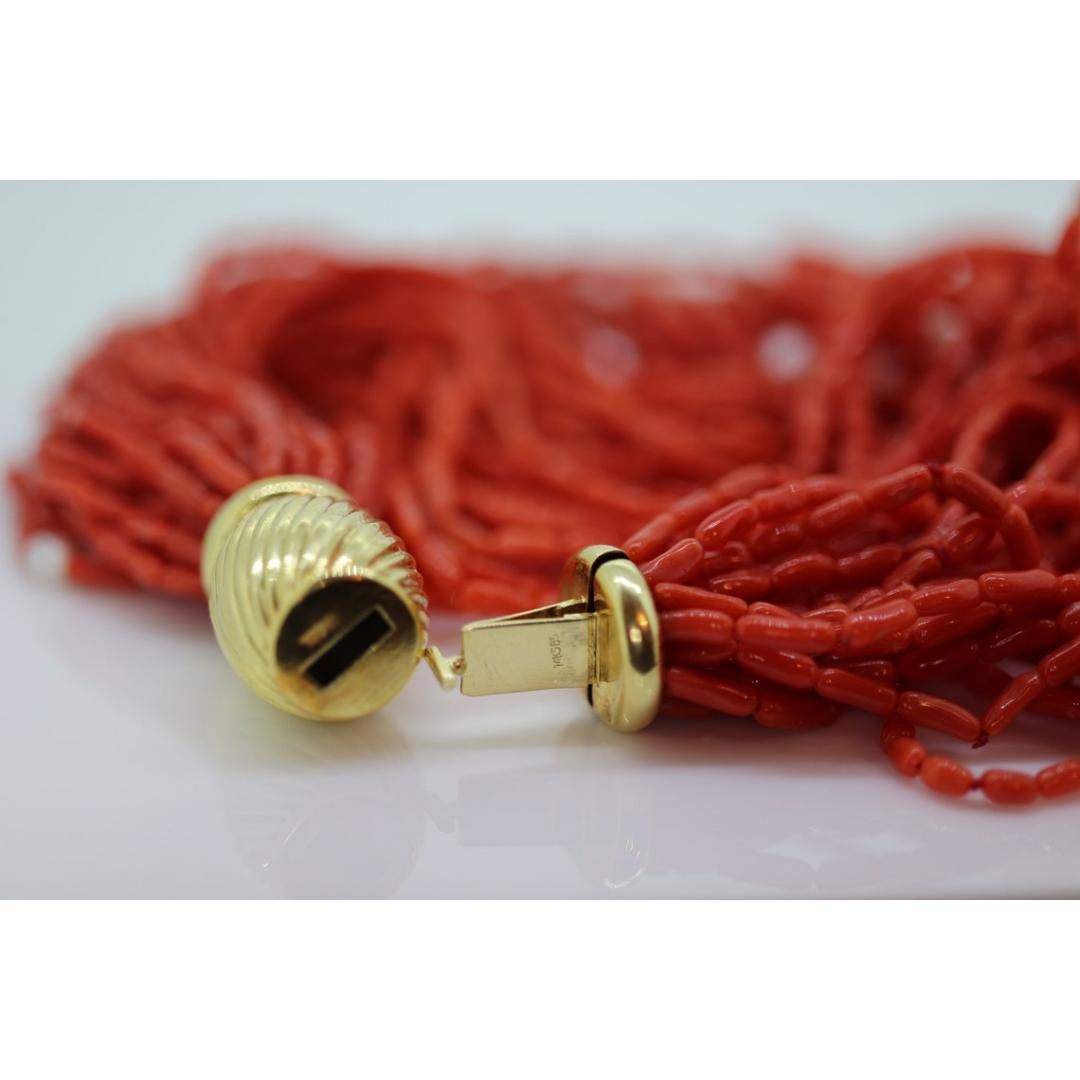 14k Koralle Perlen Perlenkette Halskette. Multi-Strand Liquid Coral Perlen. Hohe Qualität im Angebot 3