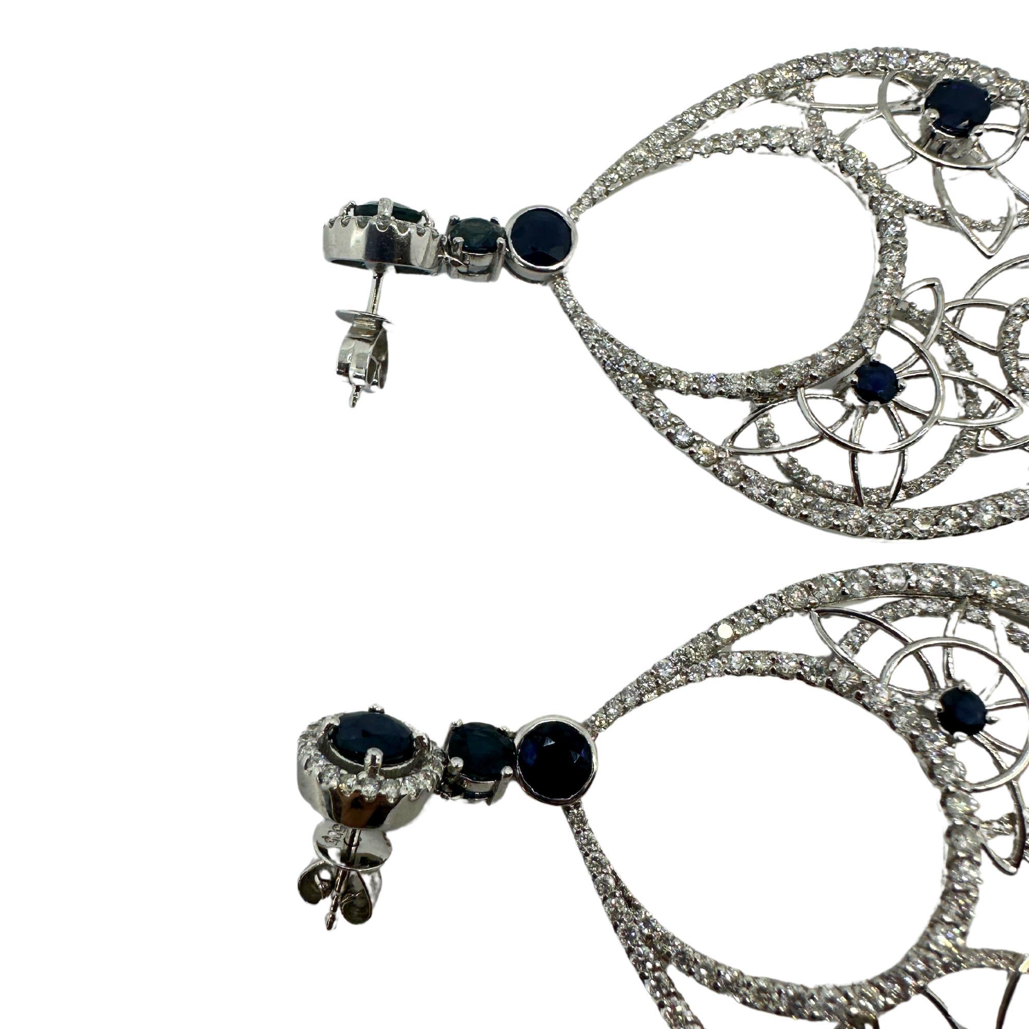 Boucles d'oreilles 14k diamant et saphir Bon état - En vente à New York, NY