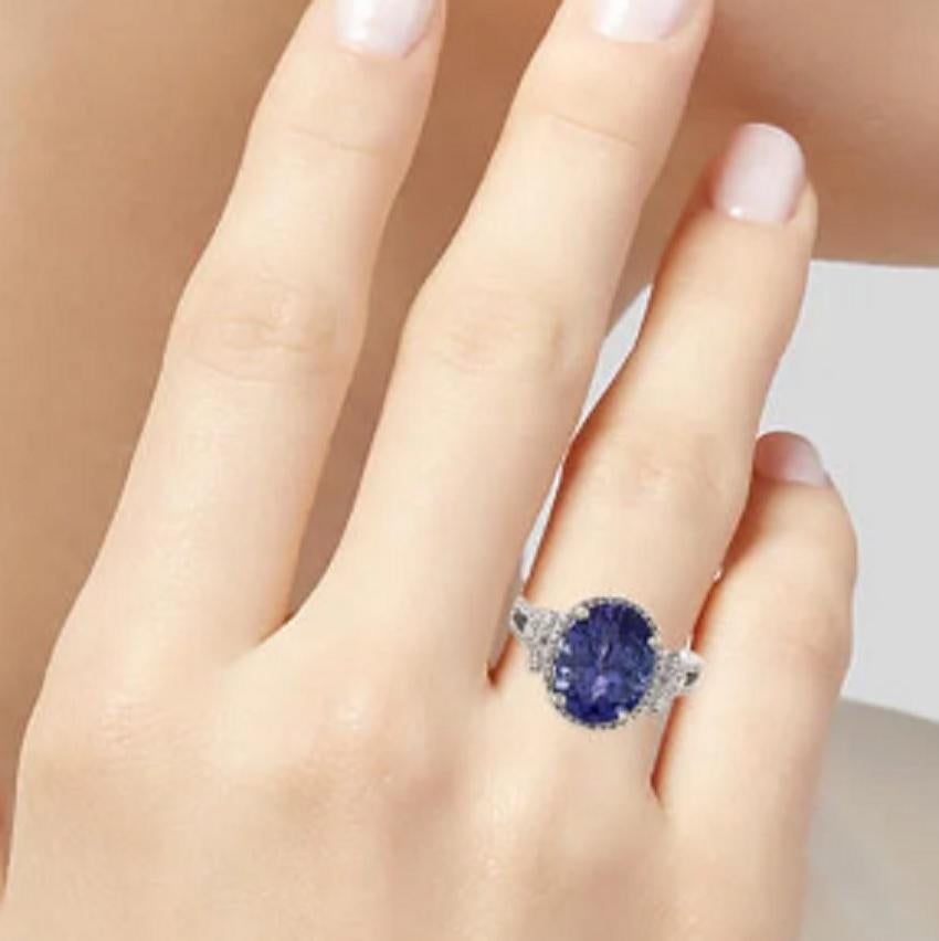 Oval Cut 14k Diamond and Tanzanite Cocktail Ring For Sale