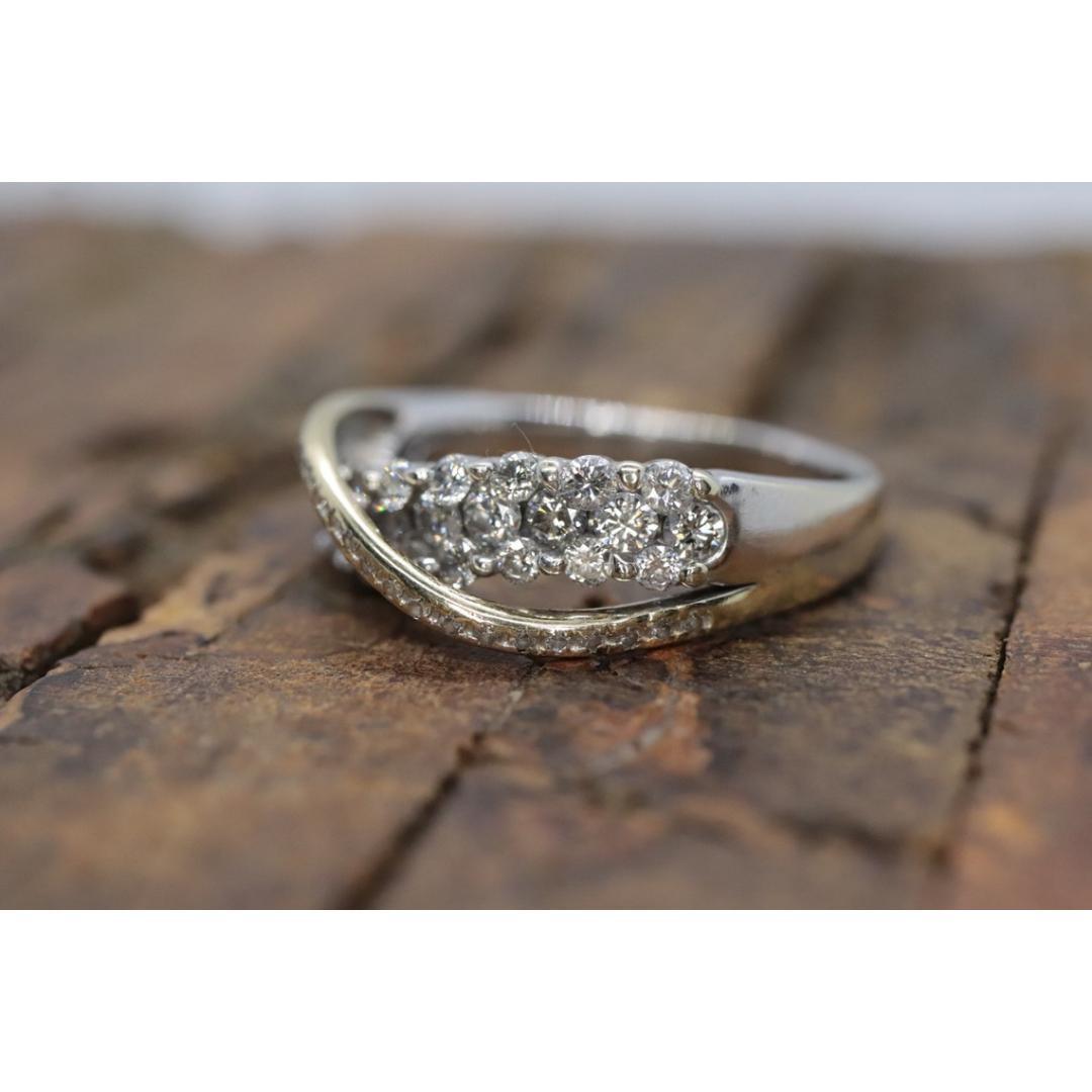 14K Diamant Bypass-Ring. Diamond Cluster Wave Abstrakter Ehering. Unendlichkeit (Rundschliff) im Angebot