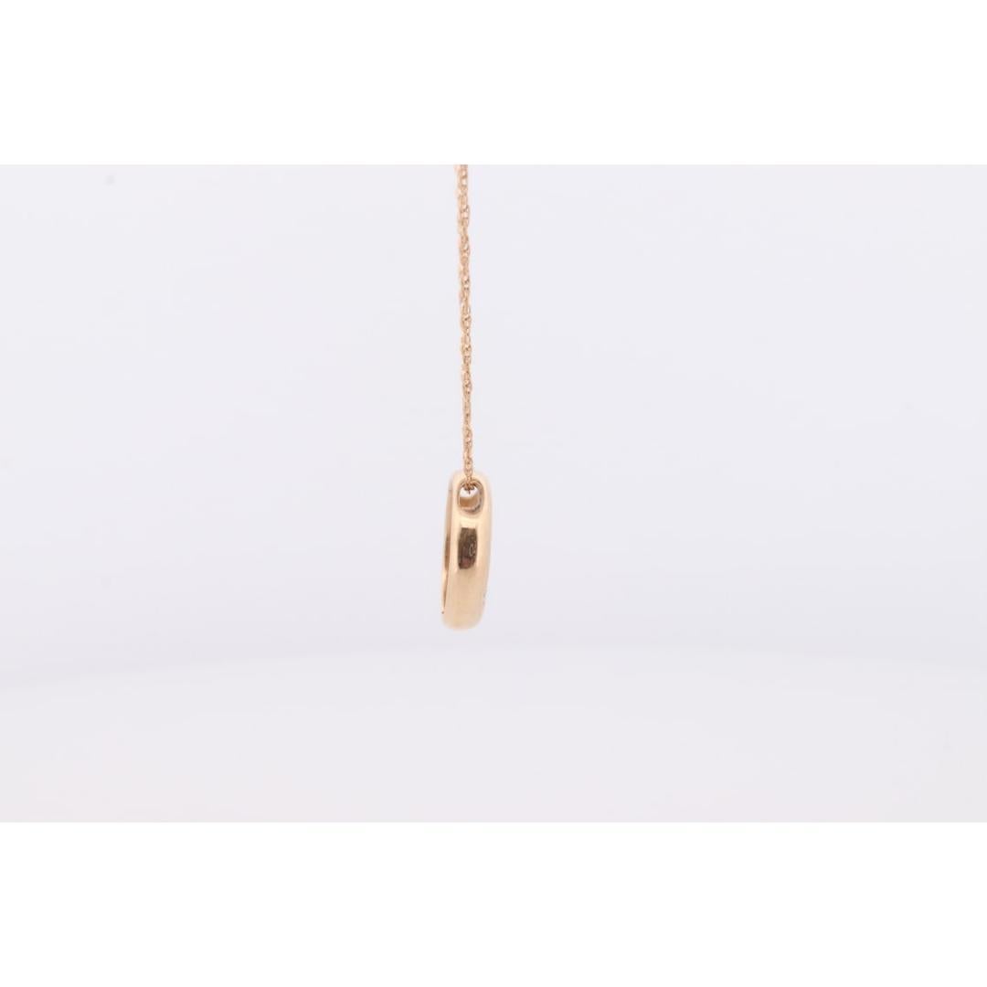 Vintage
Materiales: Oro

Piedra preciosa: Diamante

Colgante bonito y significativo. Colgante Círculo de la Vida o Eternidad de Diamantes. Colgante entero engastado con brillantes diamantes. Conviértelo en un excelente regalo para alguien.

14k Oro