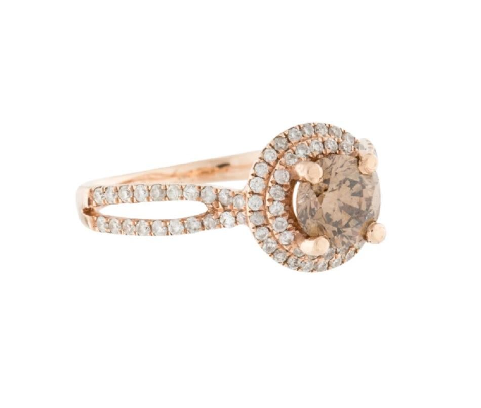 This is a beautiful cocktail diamond ring stamped in solid 14K rose gold. The mesmerizing round brilliant clear & brown  diamonds have an excellent look and is set on top of a timeless 14K rose gold band.

*****
Details:
►Metal: Rose Gold
►Gold