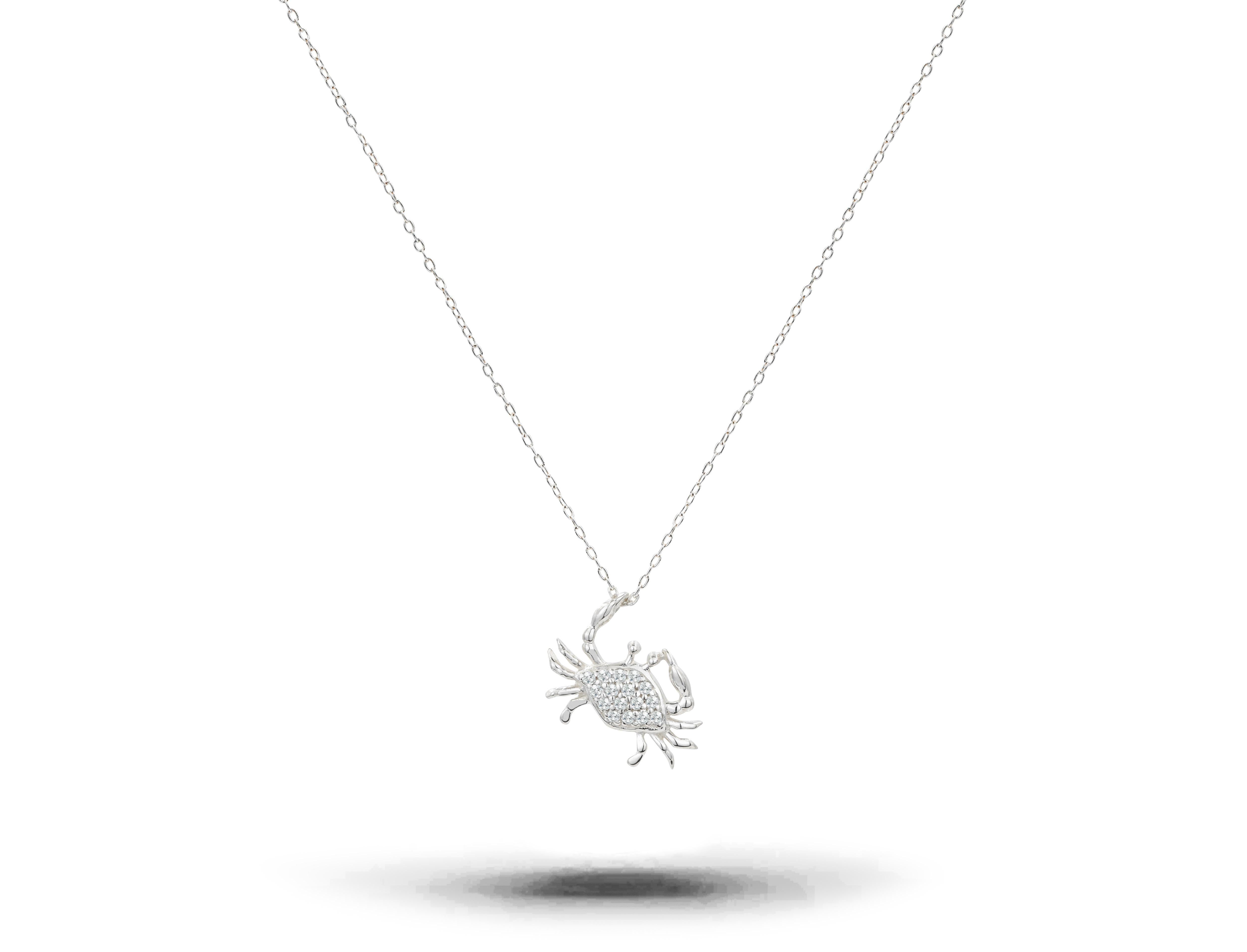 14k Solid Gold Diamond Crab Anhnger Halskette Krebs Sternzeichen Anhnger Halskette (Rundschliff) im Angebot