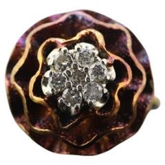 Anello con petali di fiori di margherita con diamante 14k. Azzurramento a caldo dei diamanti a petalo rosa in oro 14k