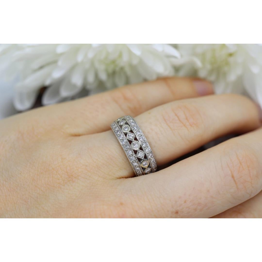 Bandeau Dome en diamant 14k. Bague en filigrane de diamants avec détails complexes Bague à volute ouverte. Lunette en vente 7