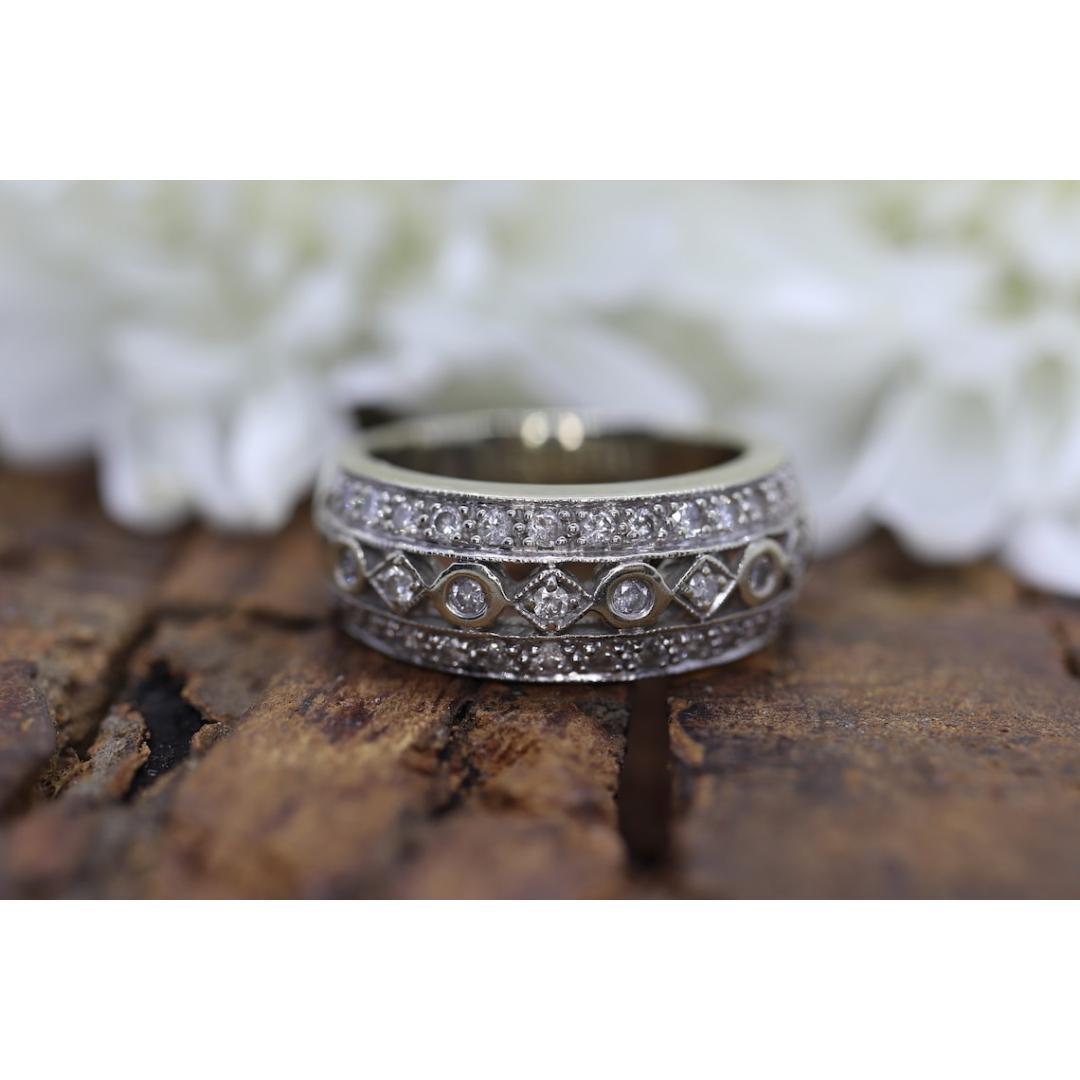 Bandeau Dome en diamant 14k. Bague en filigrane de diamants avec détails complexes Bague à volute ouverte. Lunette Bon état - En vente à Port Charlotte, FL