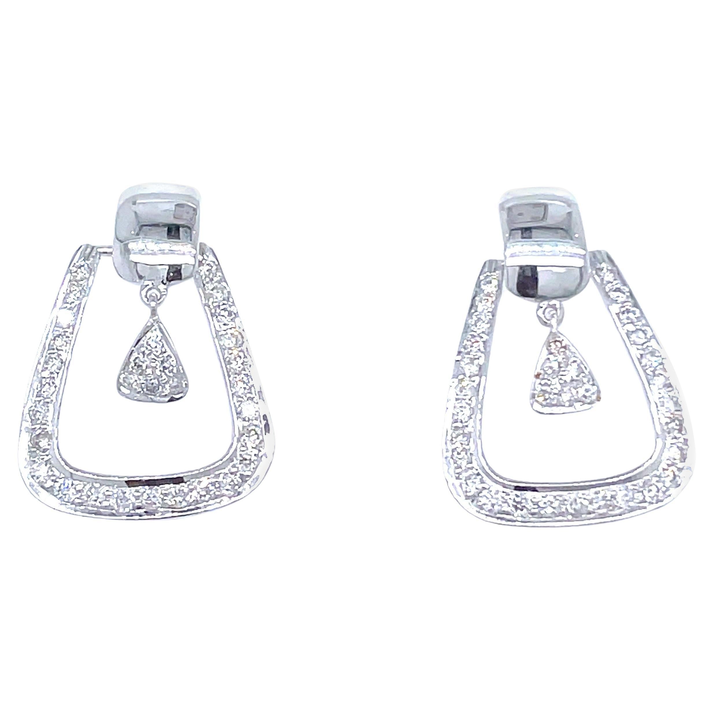 Boucles d'oreilles pendantes en diamant 14K 0.81 cts en vente