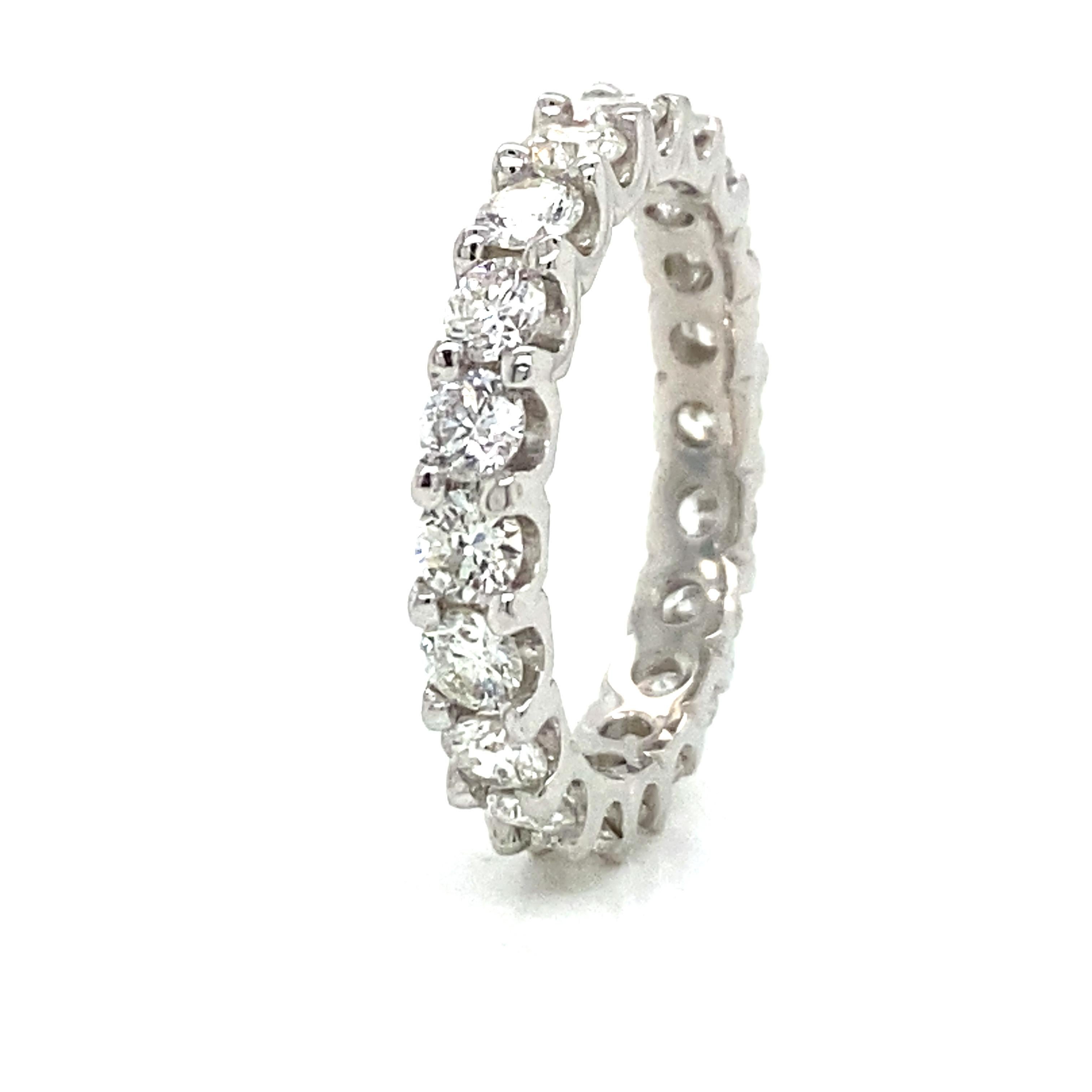 Taille ronde Bracelet d'éternité en diamant 14K or blanc en vente