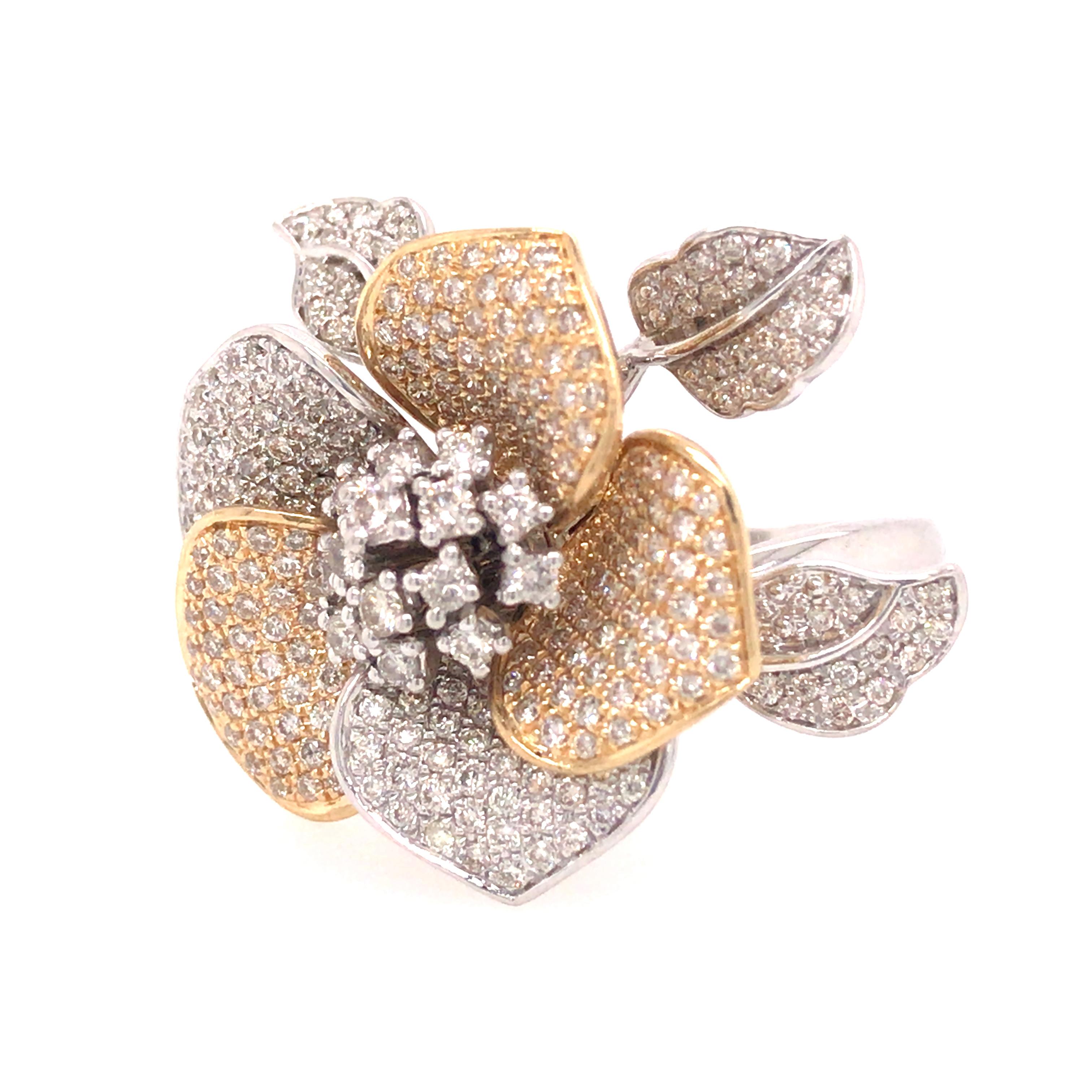 Round Cut 14K Diamond Flower Ring Two-Tone Gold