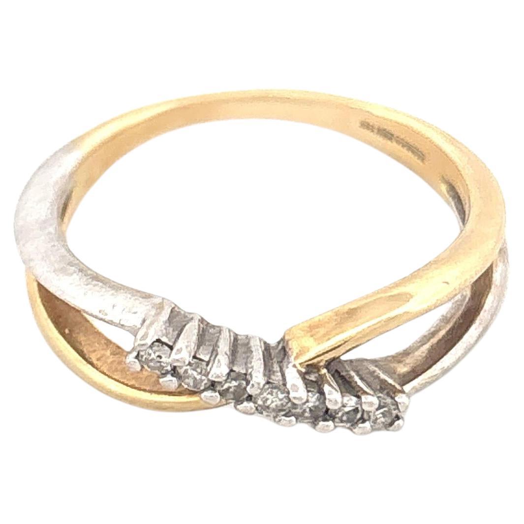 14K Two-Tone Gold Diamond Crossover Infinity Ring, Late 20th Century For Sale