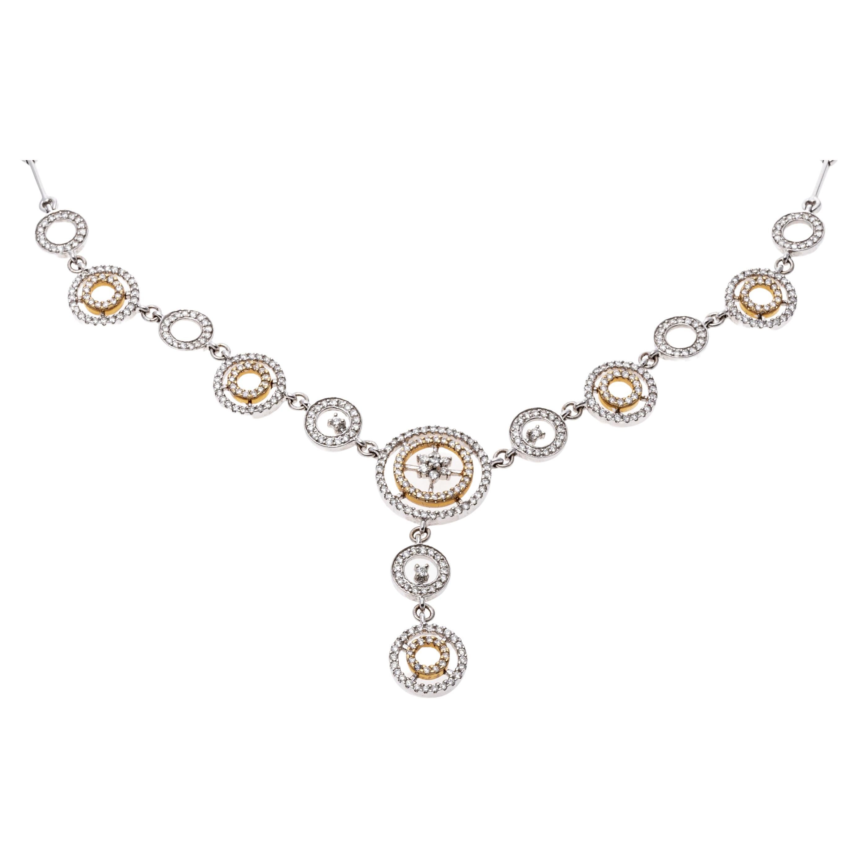 Collier à maillons circulaires « Y » en or blanc et jaune 14 carats avec diamants, 2,10 carats poids total en vente