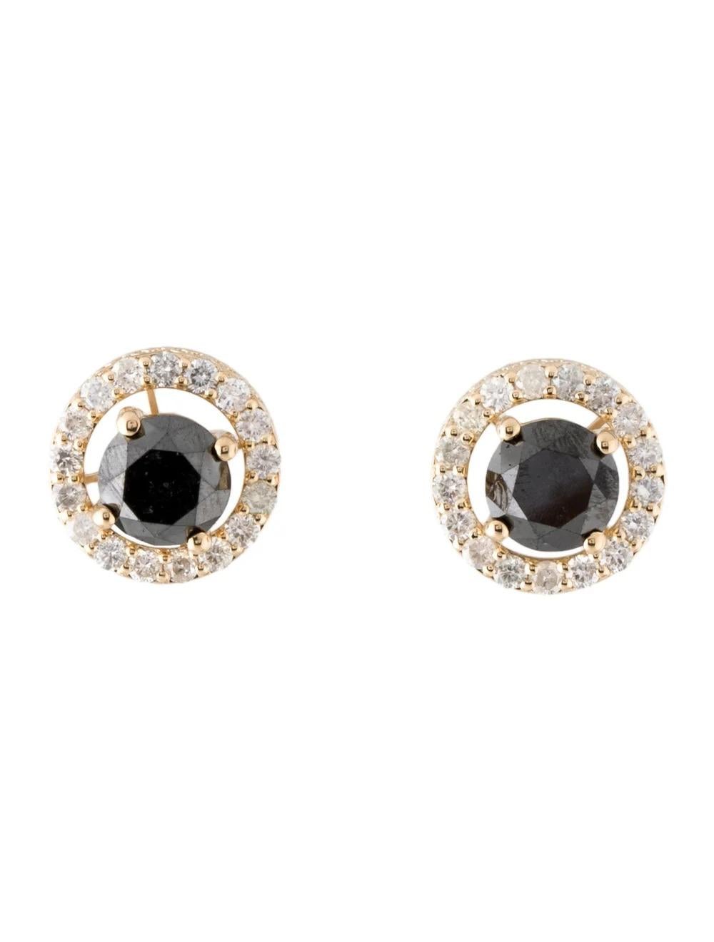 This striking pair of 14K Yellow Gold Diamond Stud Earrings exudes timeless elegance and sophistication.

Specifications:

* Metal Type: 14K Yellow Gold
* Estimated item measurements: Length: 0.5