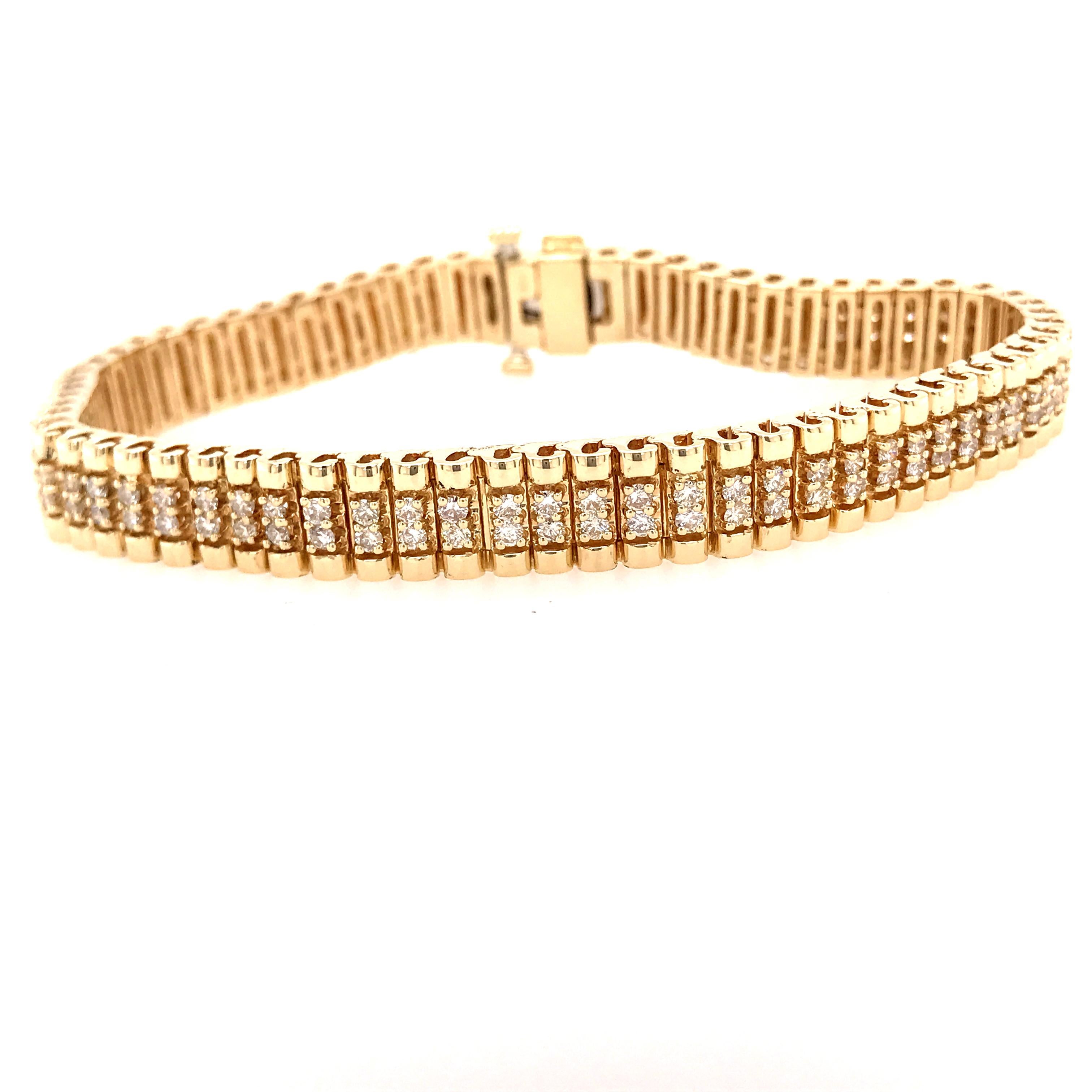 14 Karat Diamond Line Bracelet Yellow Gold In Good Condition In Boca Raton, FL