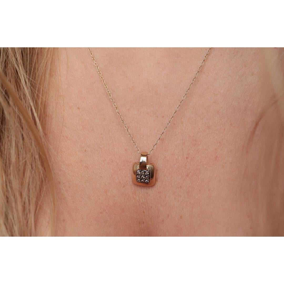 Ciondolo e collana quadrata con pavé di diamanti 14k. in vendita 1