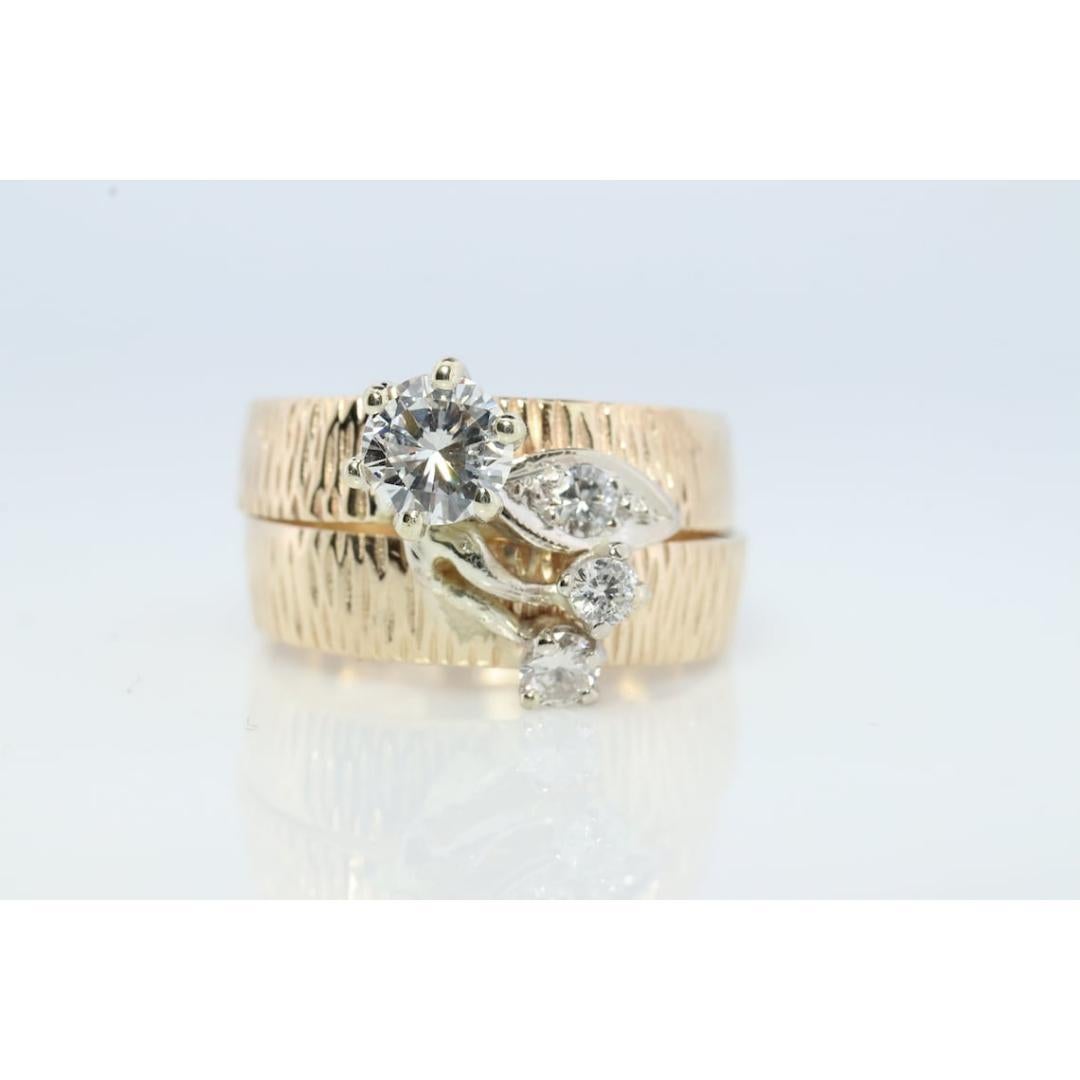 Bague à diamant 14k. Ensemble de mariage. Ensemble de fiançailles texturé. Ensemble de bagues de mariage. en vente 1