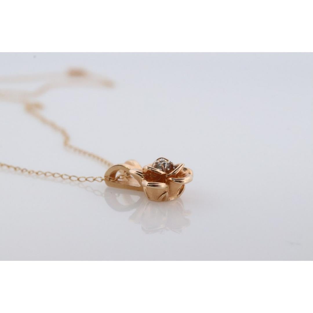 14k Diamond Rose Flower Pendant. 14k Diamond Daisy Rose flower pendant necklace For Sale 3