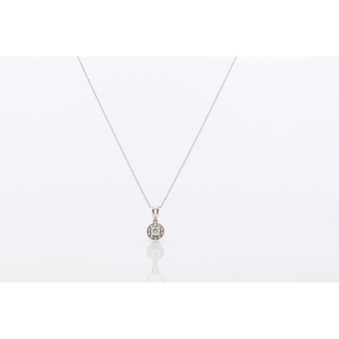 Colgante Halo de Diamante Solitario de 14 quilates. Oro blanco de 14 quilates y oro amarillo de 24 quilates incrustado en venta 1