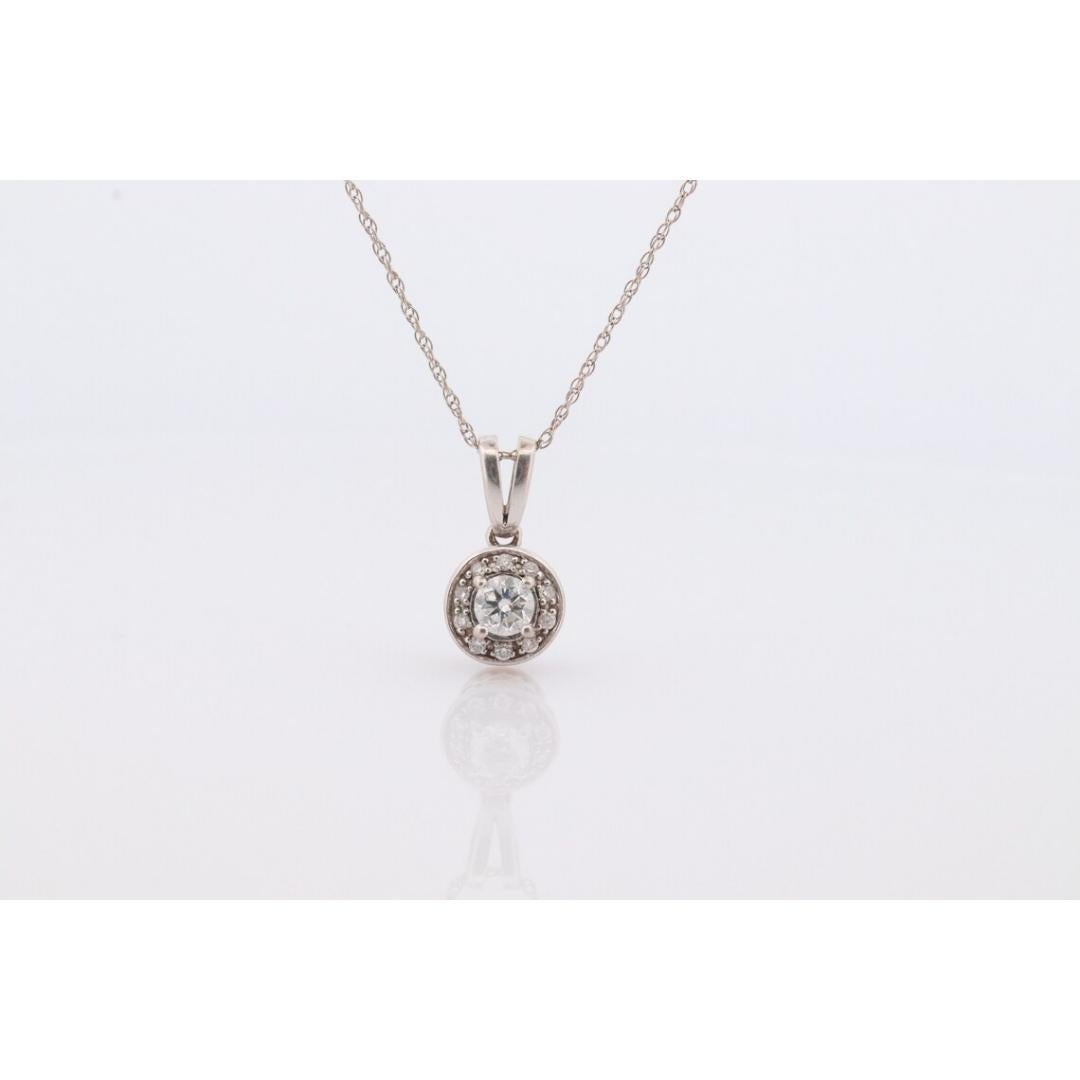 Colgante Halo de Diamante Solitario de 14 quilates. Oro blanco de 14 quilates y oro amarillo de 24 quilates incrustado en venta 3