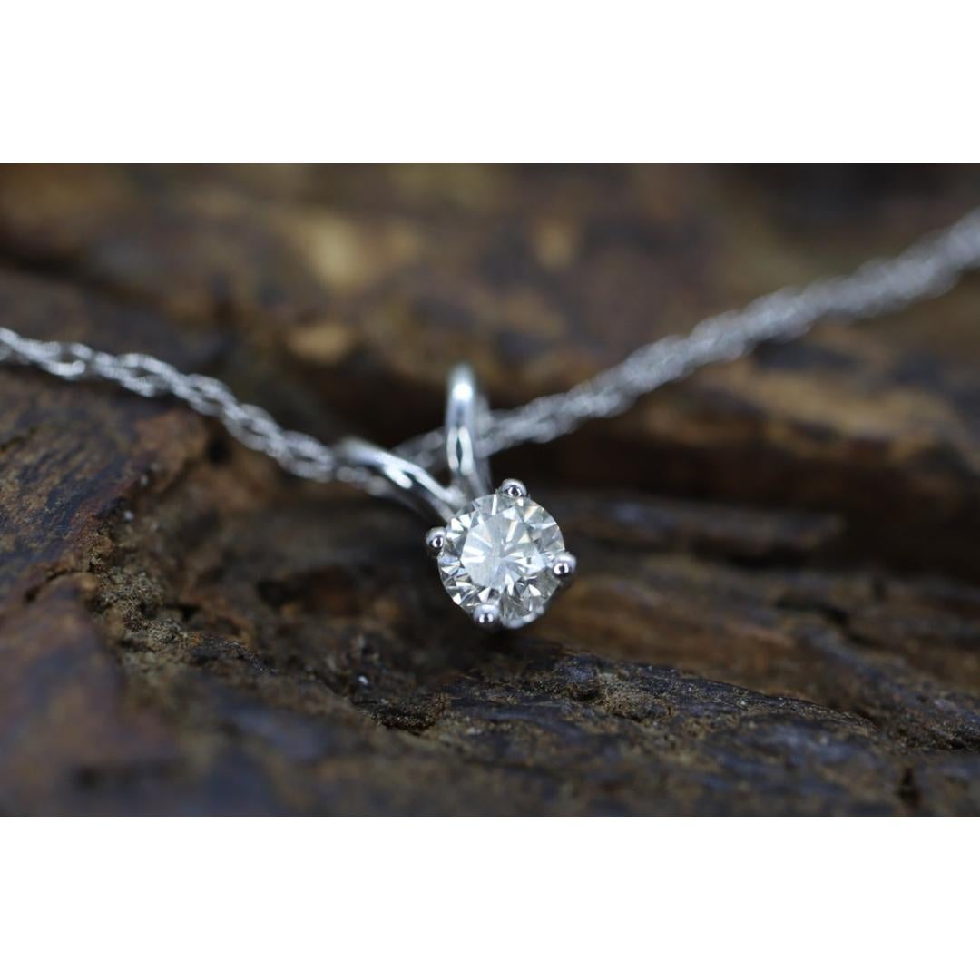 14k Diamond Solitaire Pendant. 14k White gold wheat necklace For Sale 1