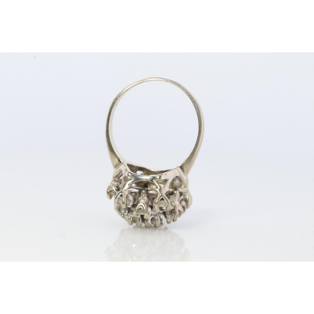 Donna Anello a fiore rotondo SunBurst STARBURST con diamante 14k. Diamante rotondo a grappolo waterfal in vendita