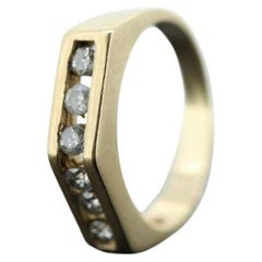 Anello Eternity con diamante 14k incastonato. Canale di diamanti 14k infinity chevron