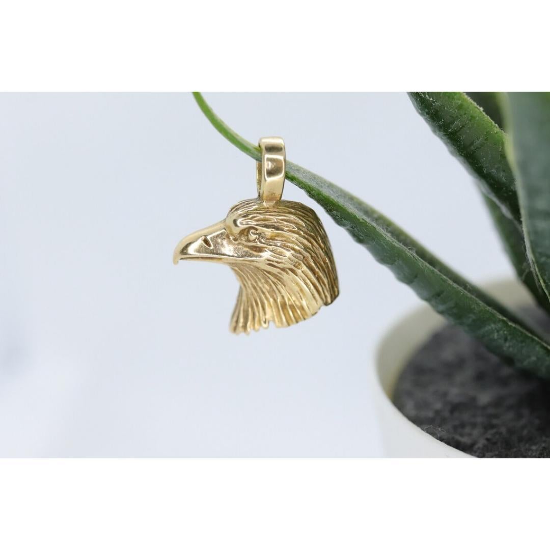 Pendentif aigle en 14k. Breloque HEAD en 14k en vente 2