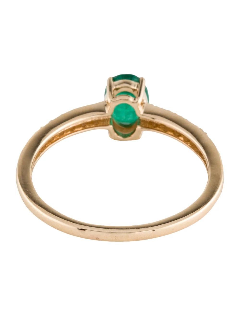 14K Emerald Diamond Cocktail Ring 8.75 Size - Elegant Fine Jewelry, Luxury In New Condition For Sale In Holtsville, NY