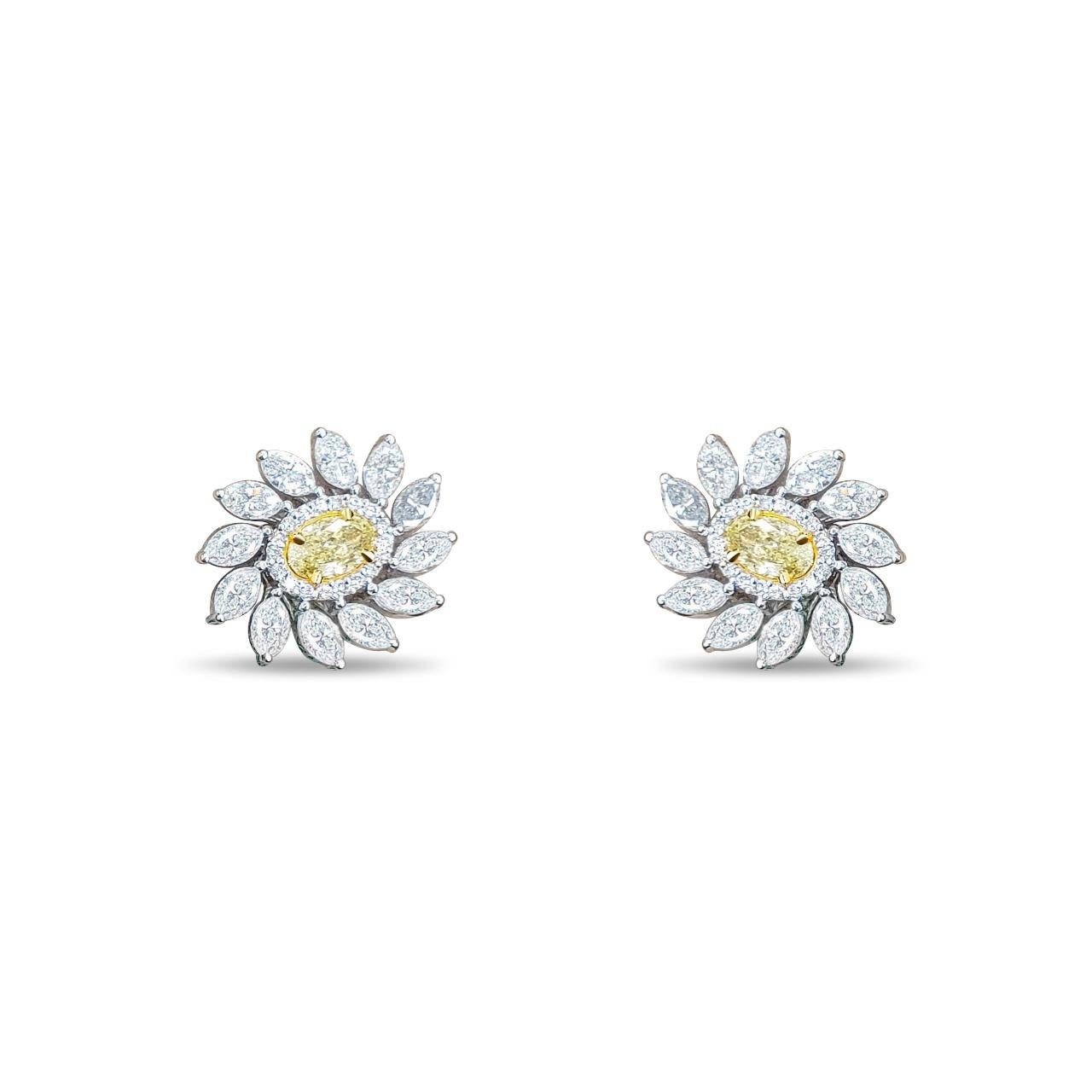 Callie's Meticulously Diamond Earrings In New Condition For Sale In Los Angeles, CA