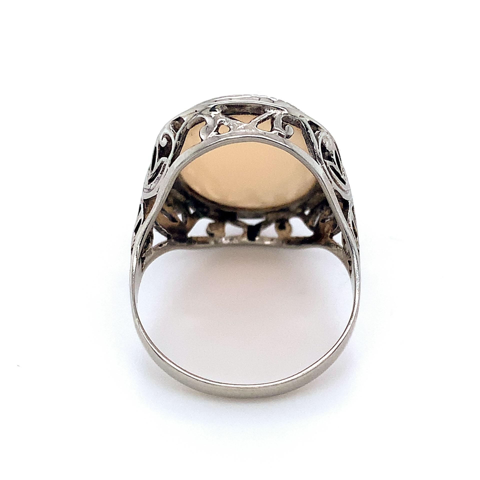 Women's 14K Filigree Large 4.70ct Opal Ring