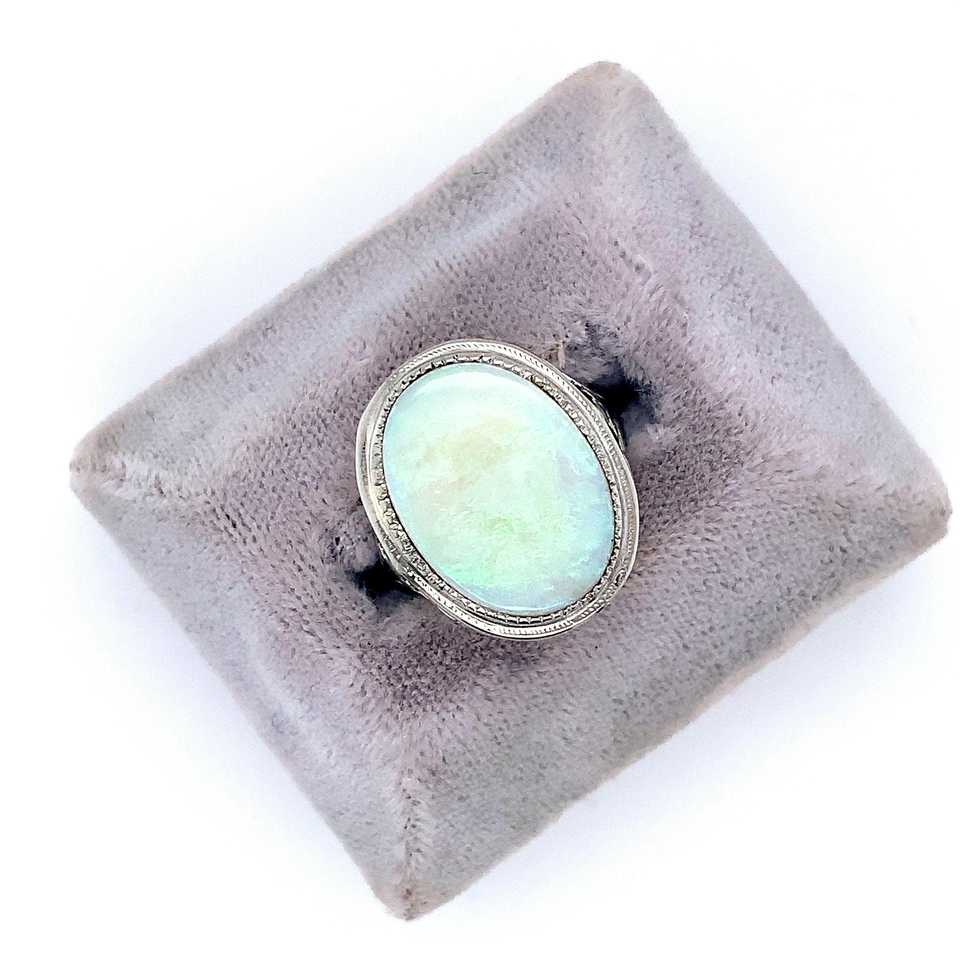 14K Filigree Large 4.70ct Opal Ring 1