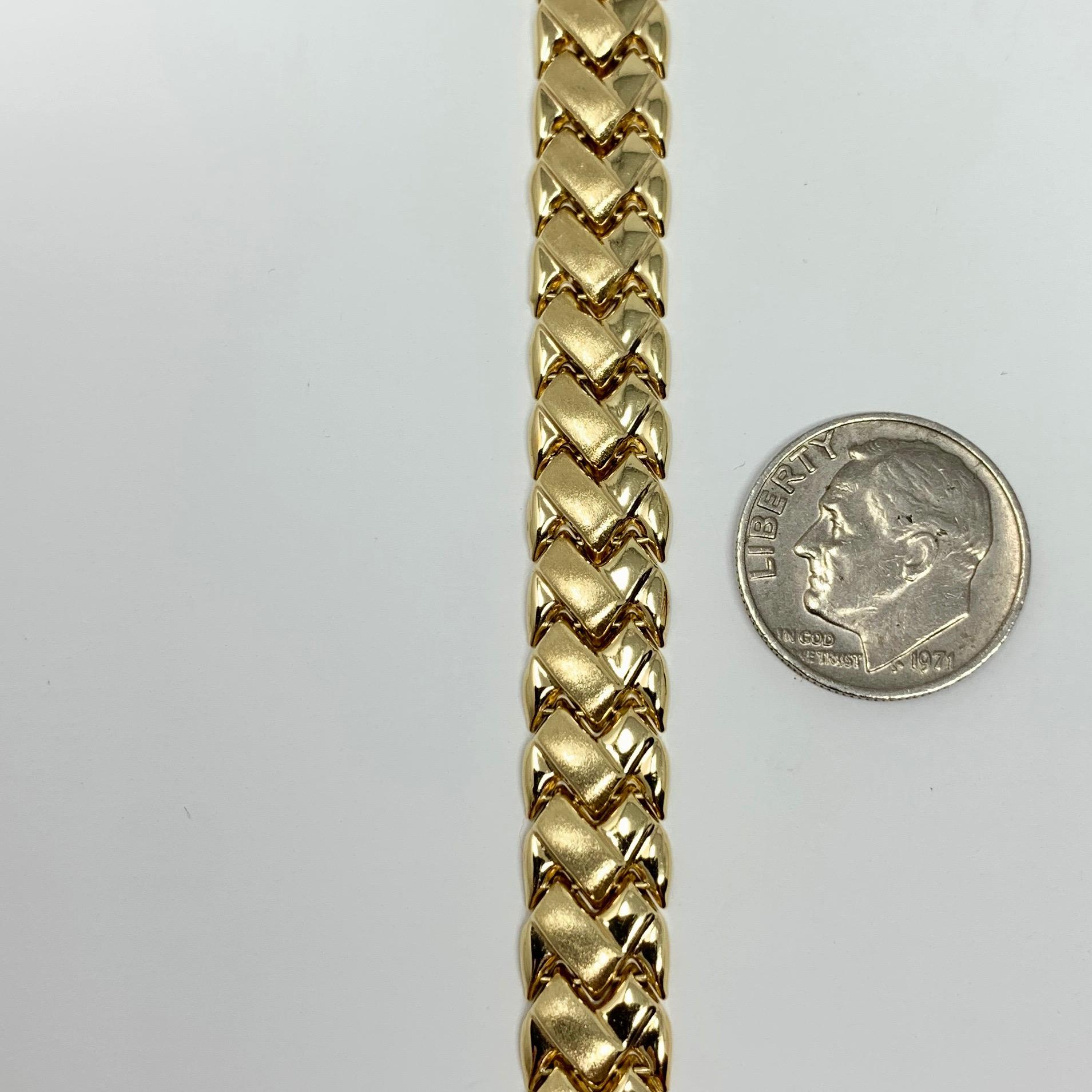 14 Karat Fine Yellow Gold 10.2g Fancy Link Bracelet In Good Condition In Guilford, CT