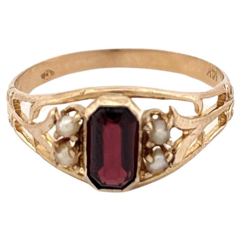 14k Garnet 
Pearl Ring en venta