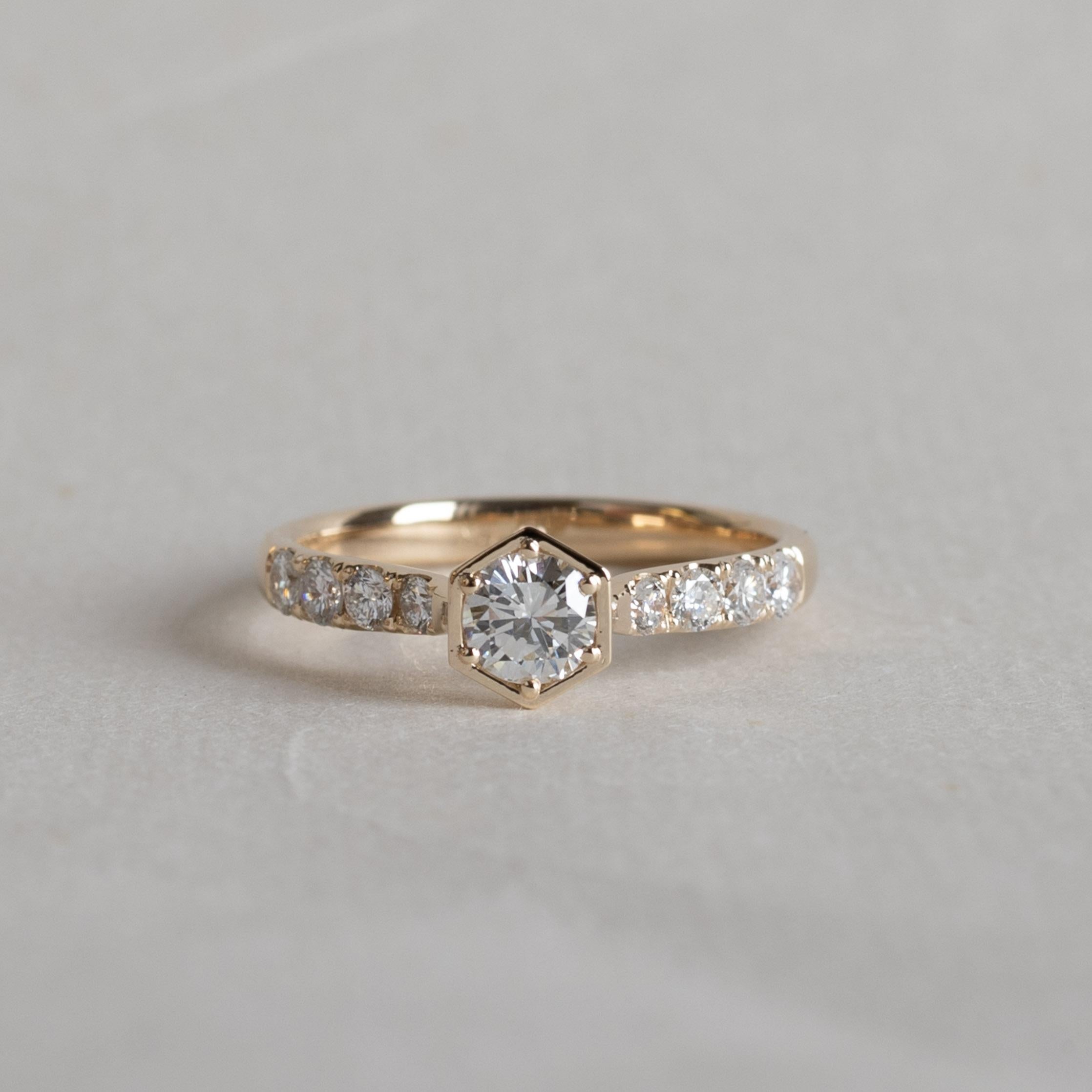 De las mujeres Anillo de compromiso de diamantes 14K GIA 0,5 quilates en venta