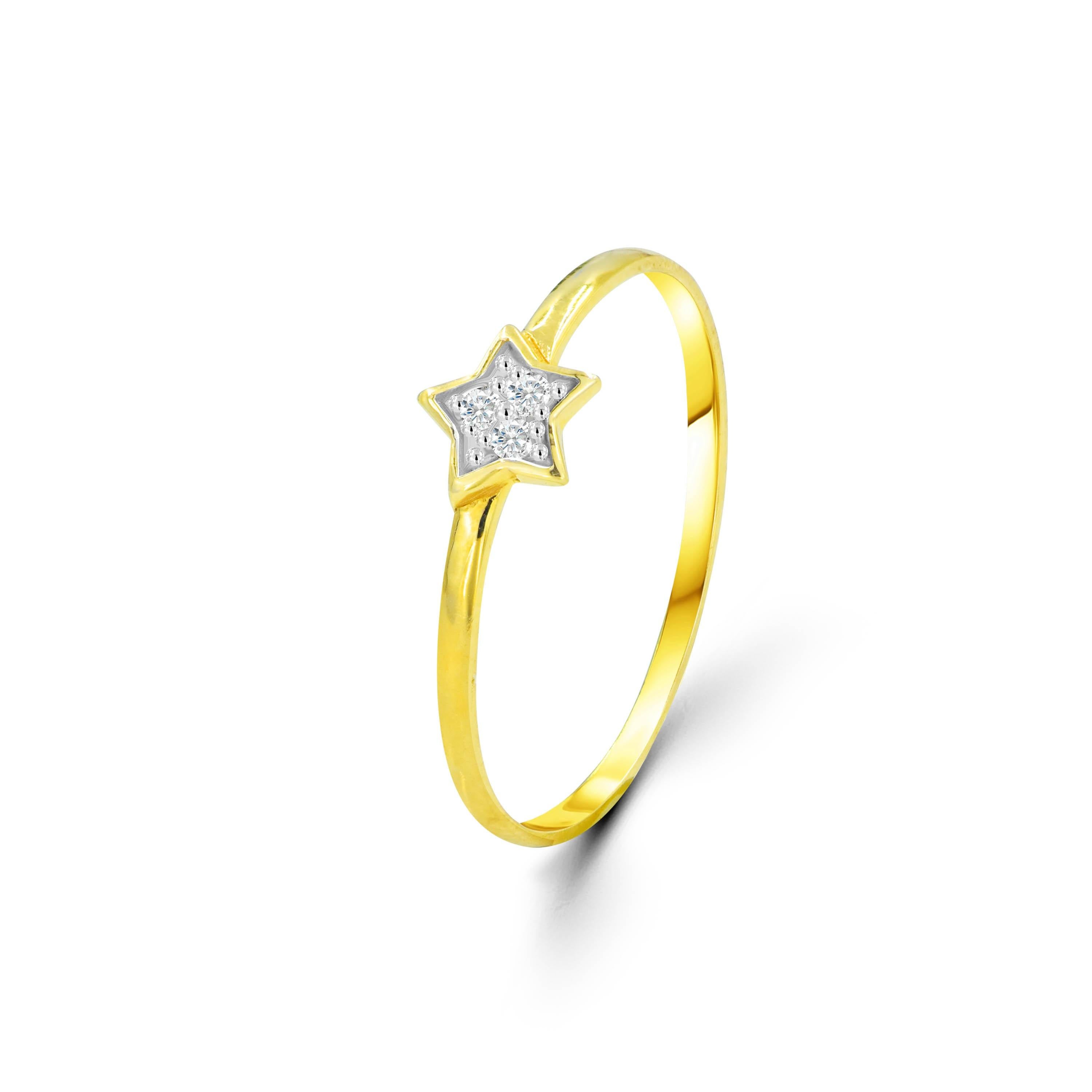 For Sale:  14k Gold 0.03 Carat Diamond Star Shaped Engagement Ring 3