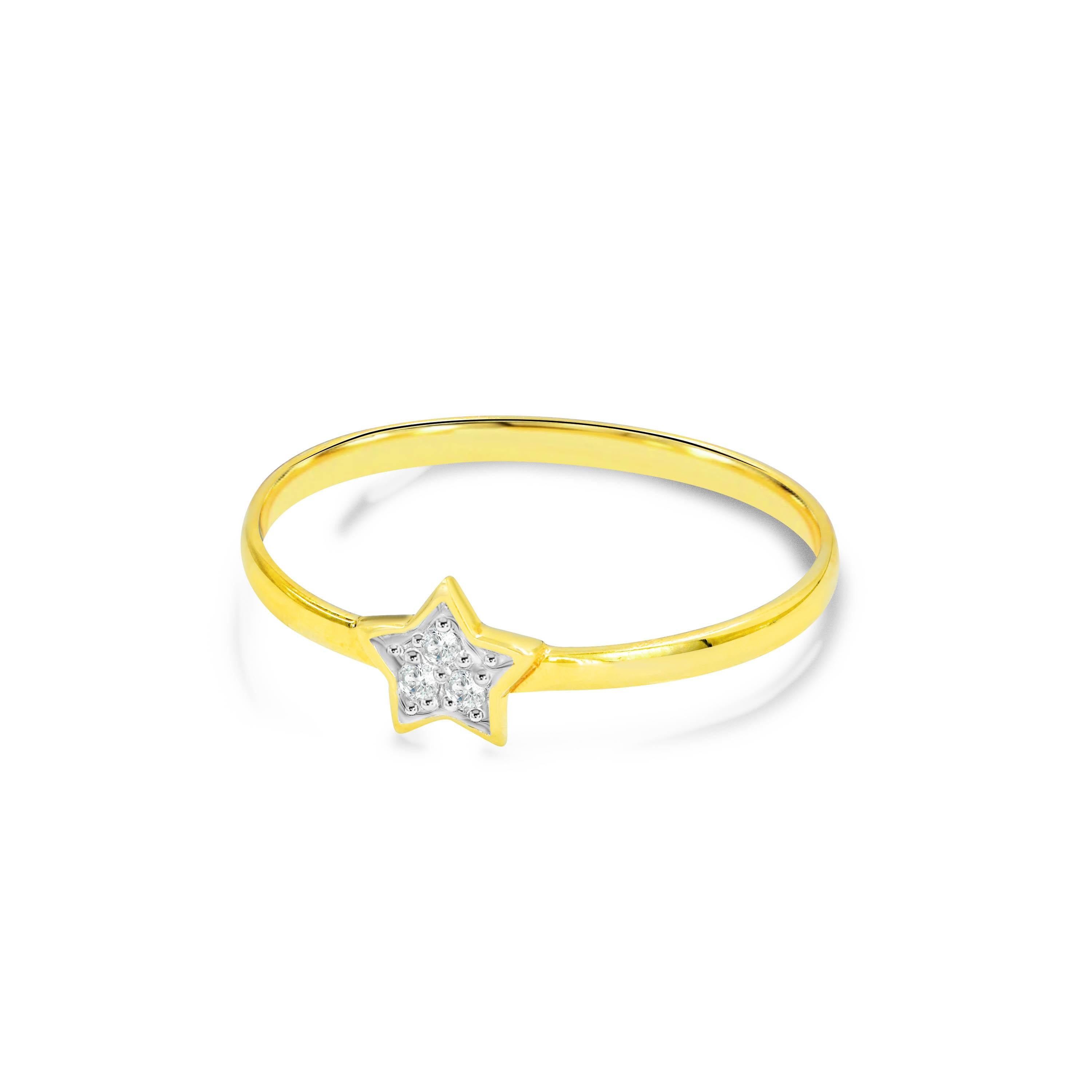 For Sale:  14k Gold 0.03 Carat Diamond Star Shaped Engagement Ring 5