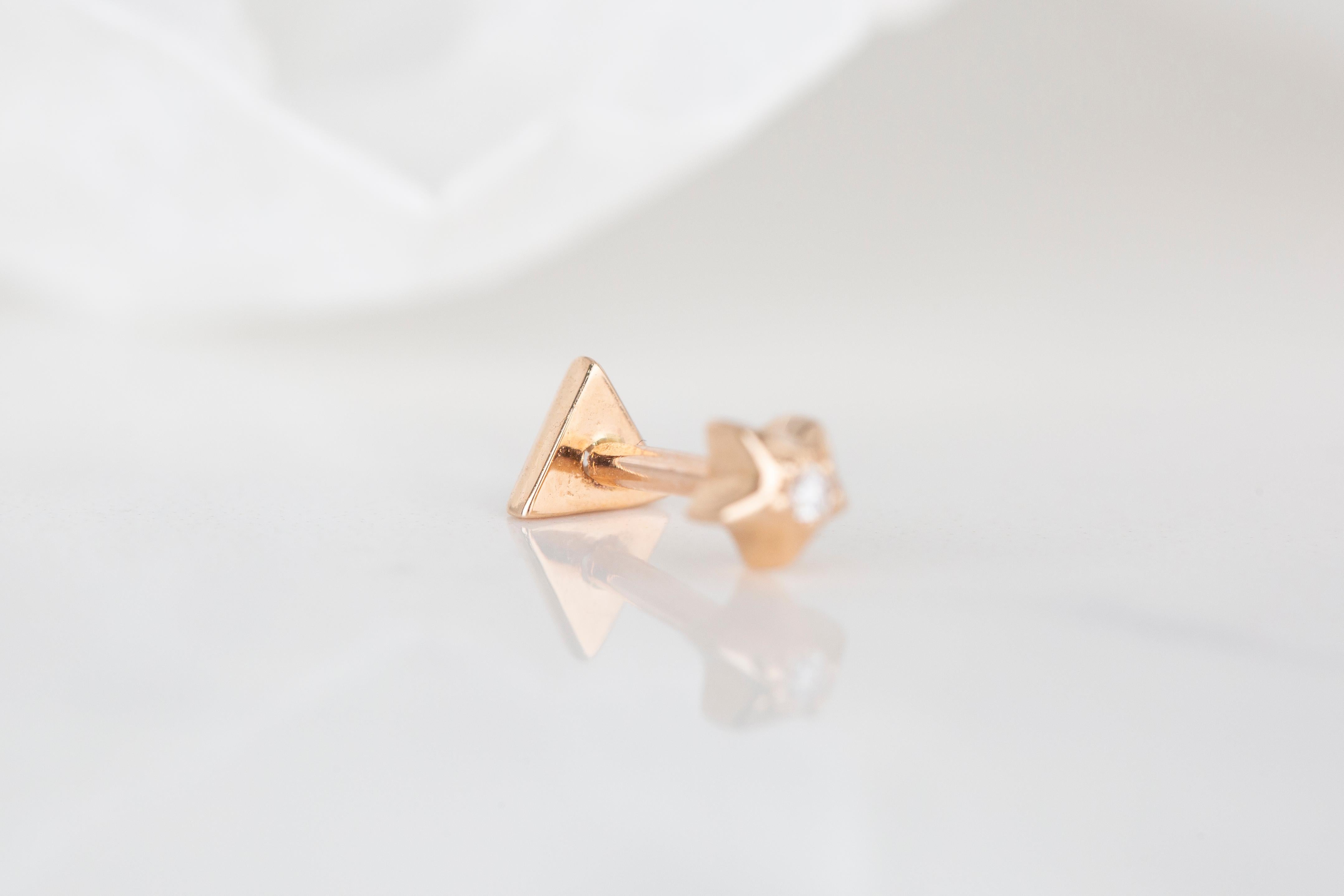 14K Gold 0.03 Ct Diamond Triangle Piercing, Gold 0.03 Ct Diamond Trigon Earring In New Condition For Sale In ISTANBUL, TR