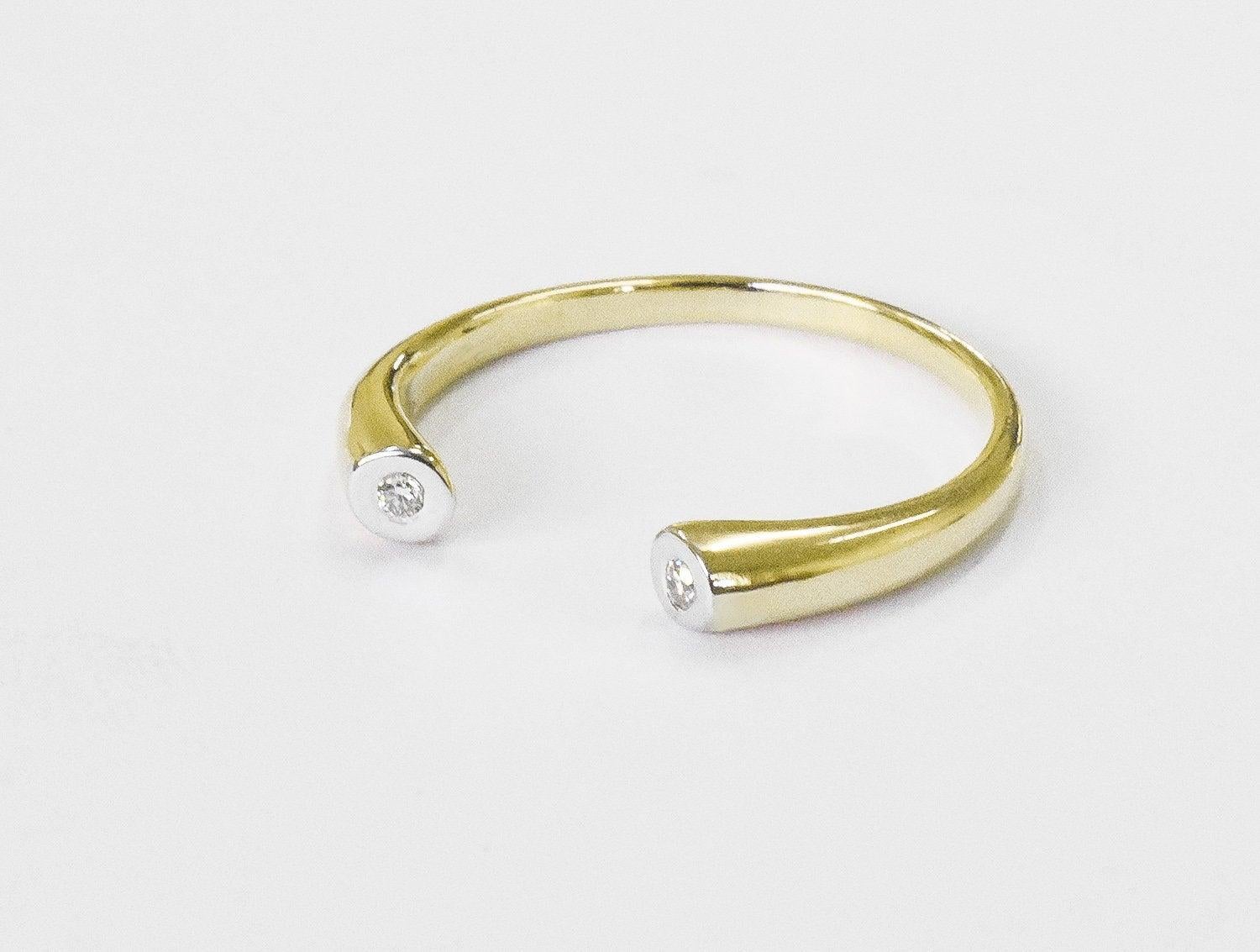 Im Angebot: 14k Gold 0,04 Karat Diamant Offener Manschettenarmbandring () 4
