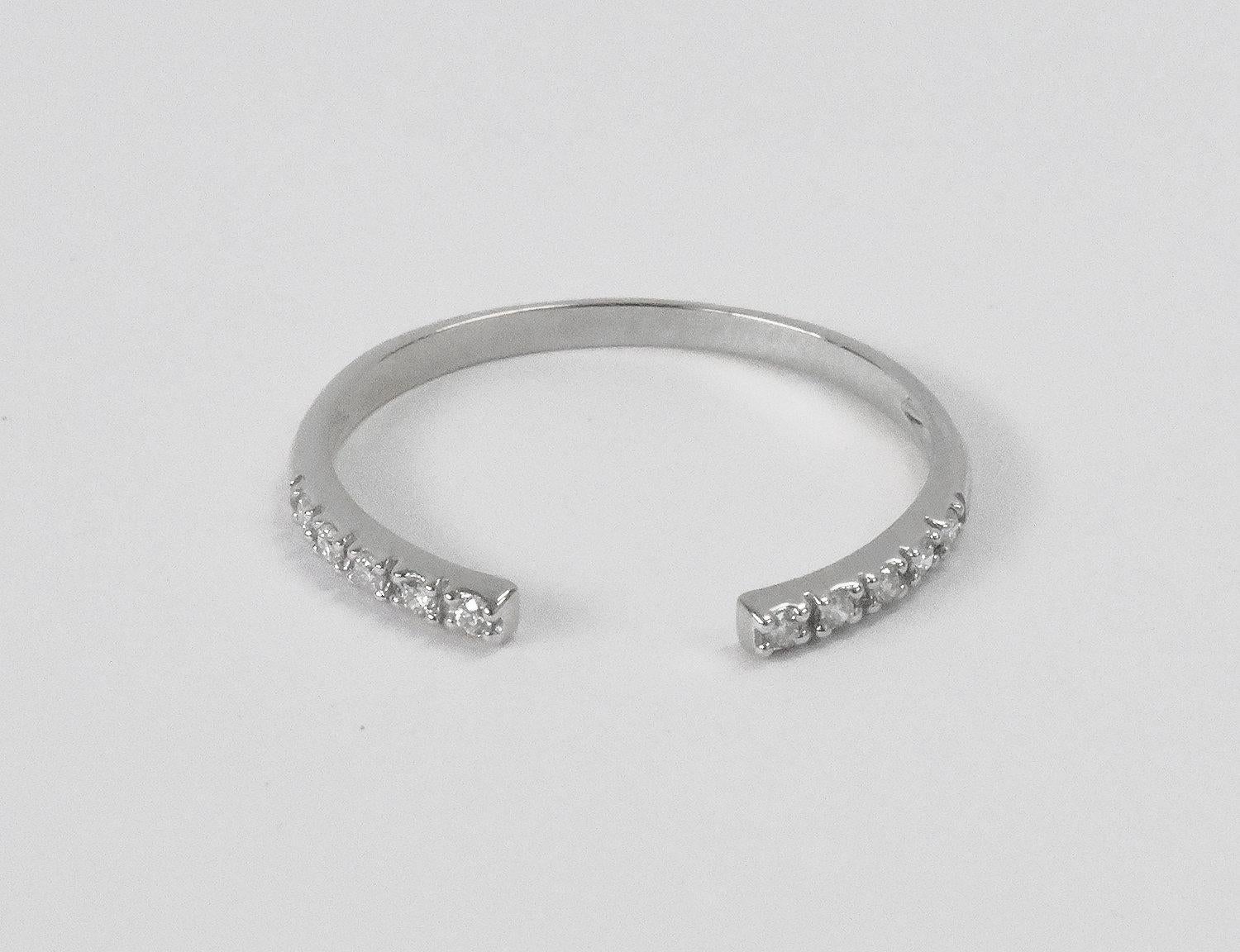 For Sale:  14K Gold 0.07 Carat Diamond Open stacking ring Ring  4