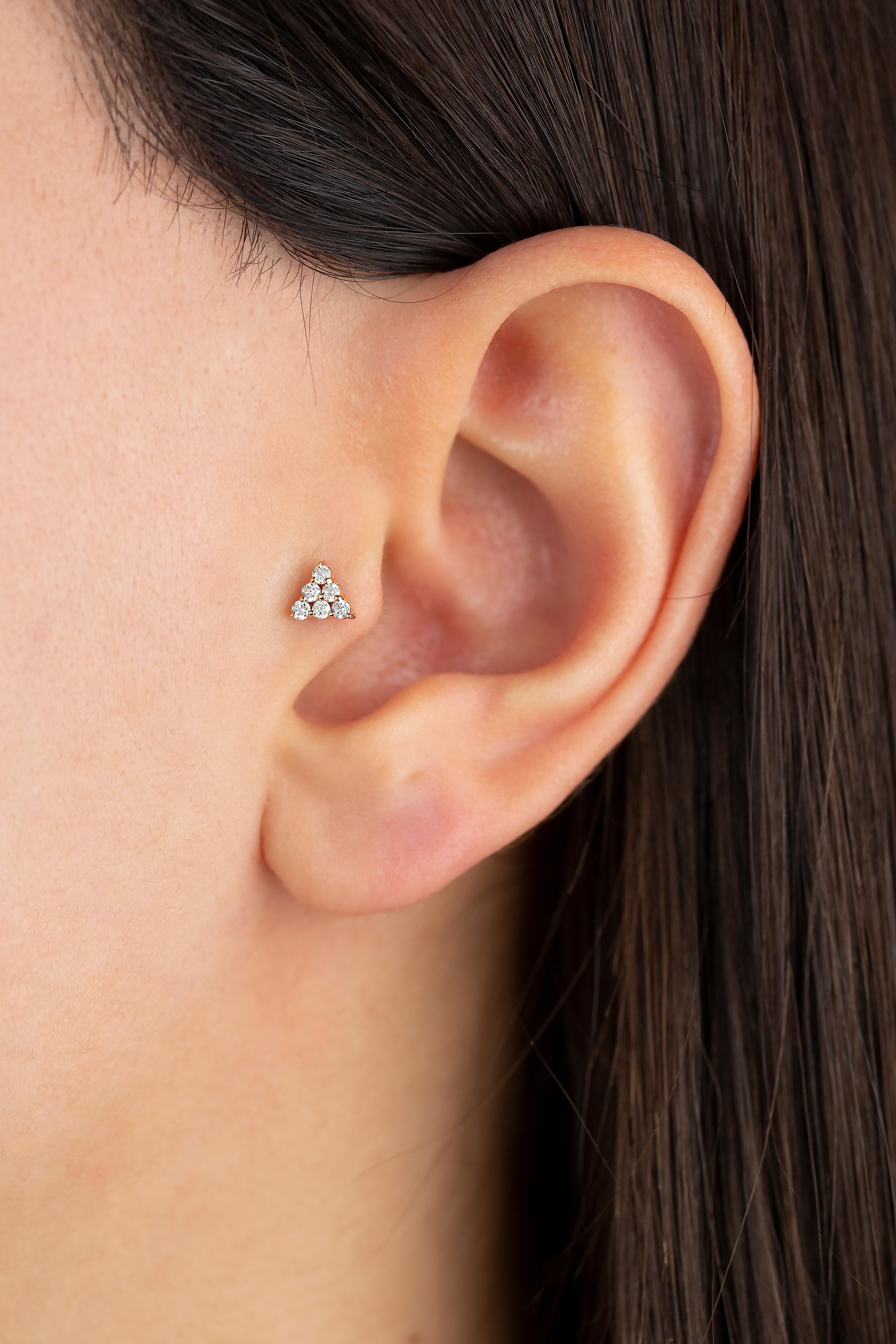 14K Gold 0.07 Ct Diamond Triangle Piercing Gold 0.07 Ct Diamond Trigon Earring In New Condition For Sale In ISTANBUL, TR