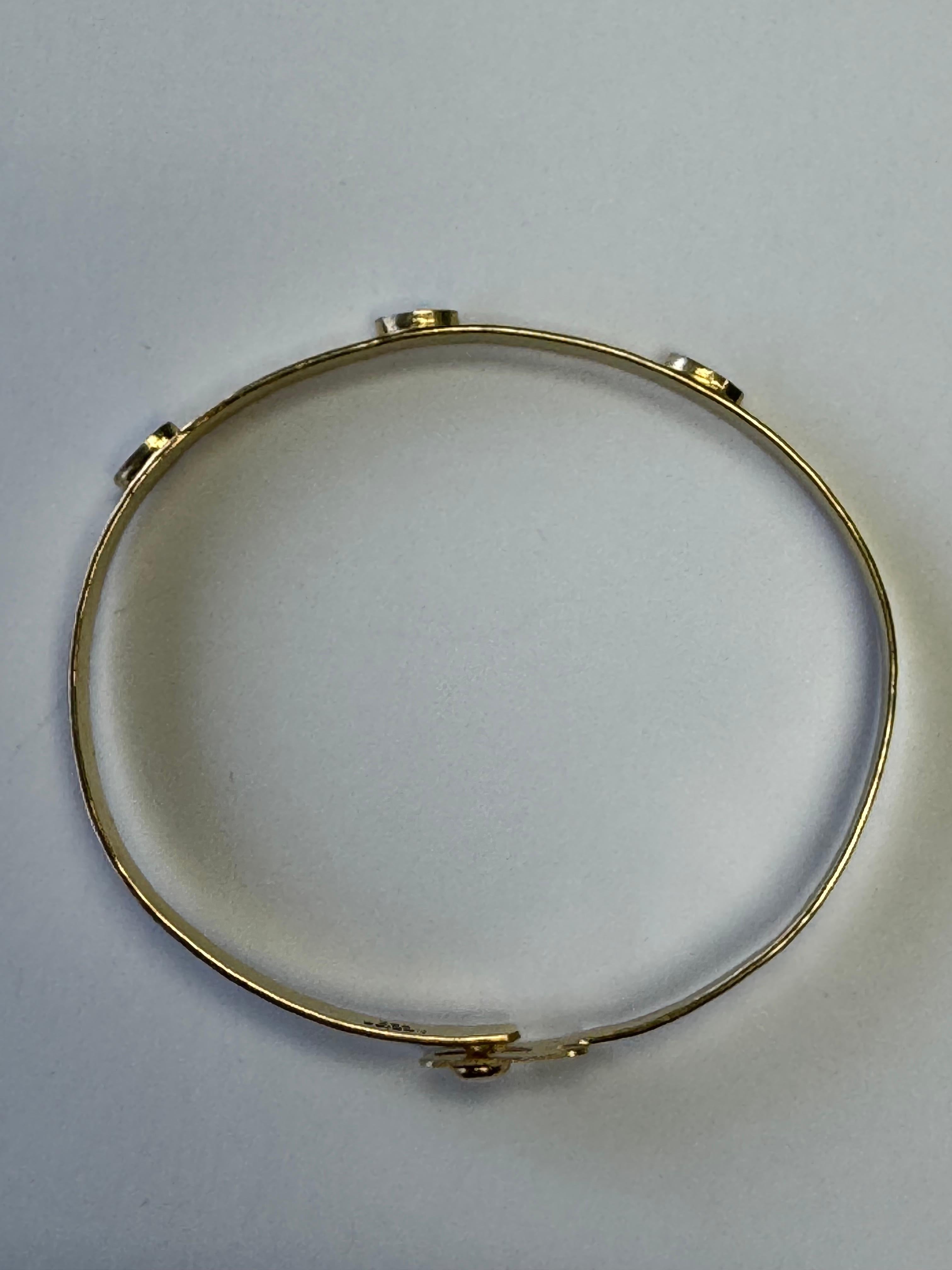 Oro de 14K 0,12 ct. tw. Pulsera martillada de 4 mm Corte redondo en venta