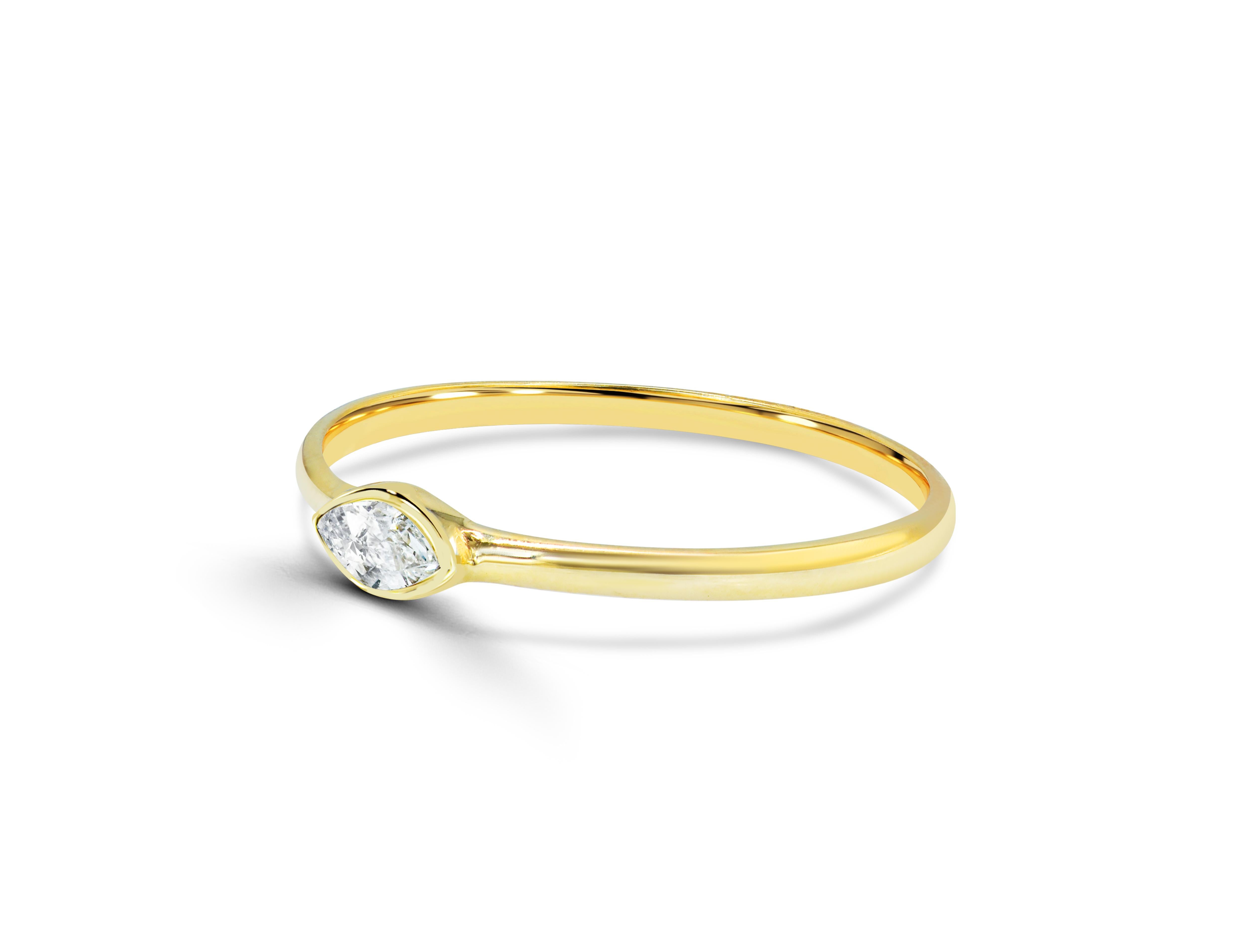 For Sale:  14k Gold 0.15 Carat Solitaire Marquise Diamond Minimalist Ring 5