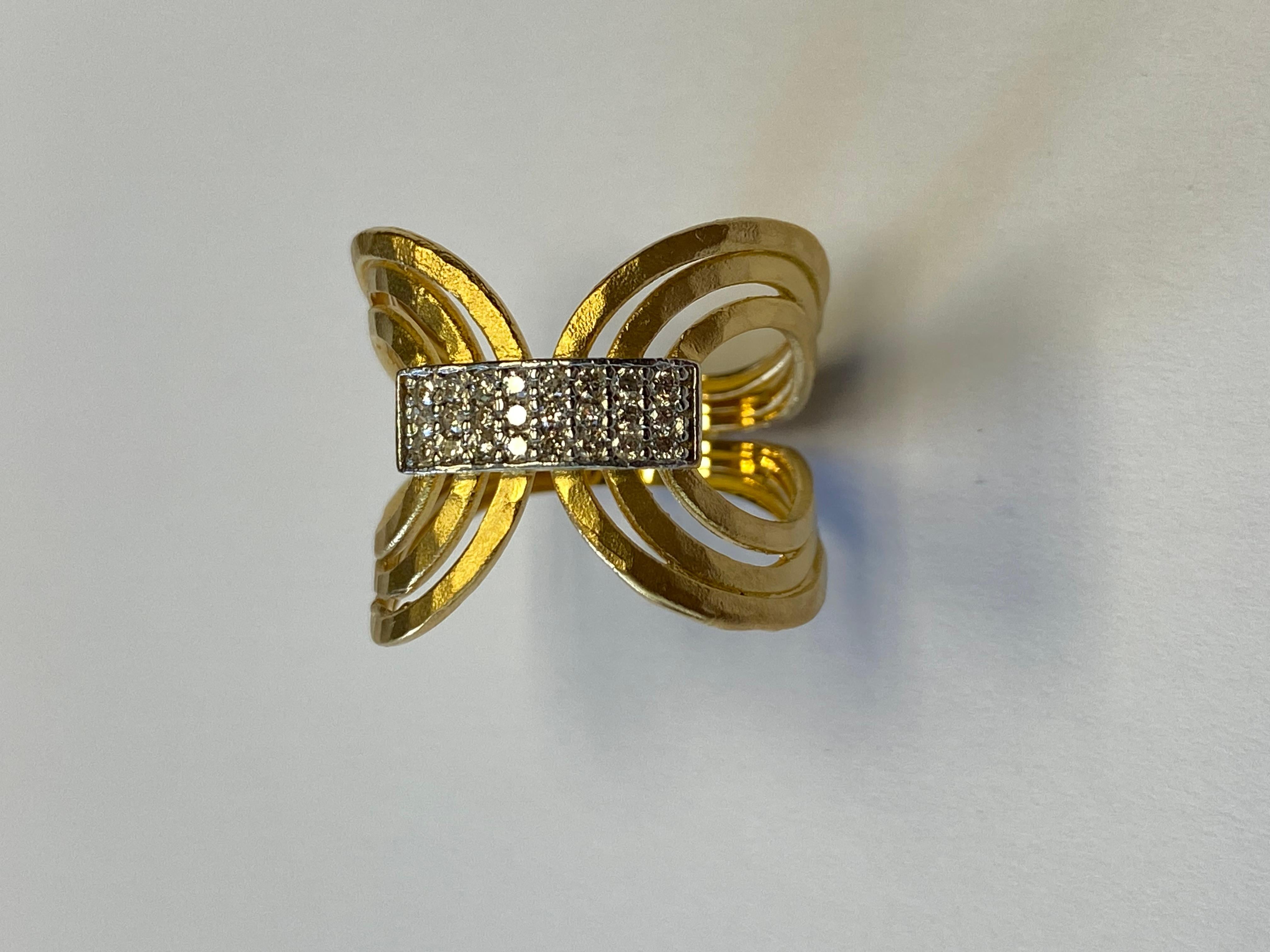 For Sale:  14K Gold 0.18 ct. tw. Bowtie Ring 4
