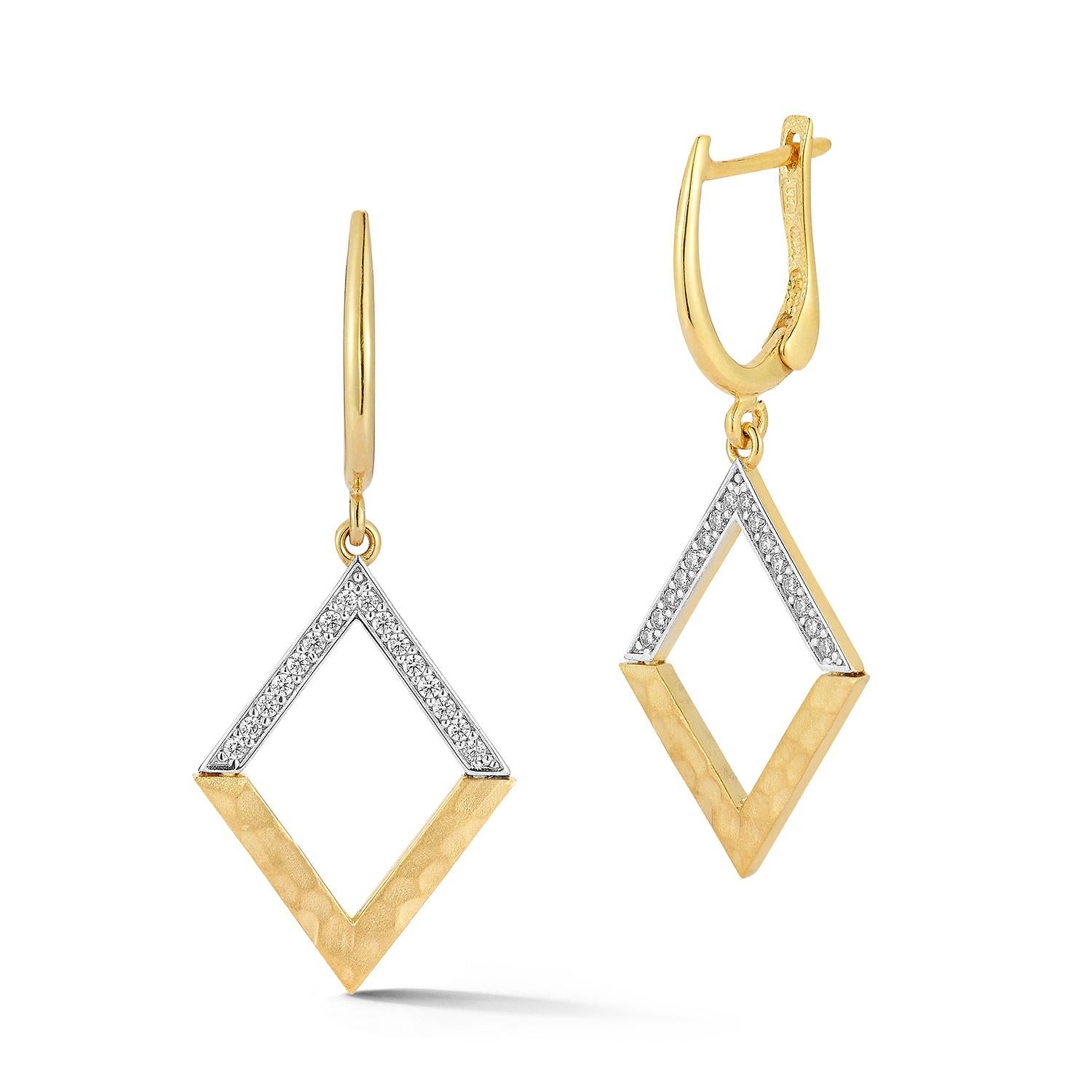 Oro 14K 0,19 ct. tw. Orecchini aperti con diamanti pendenti In condizioni Nuovo in vendita a Great Neck, NY