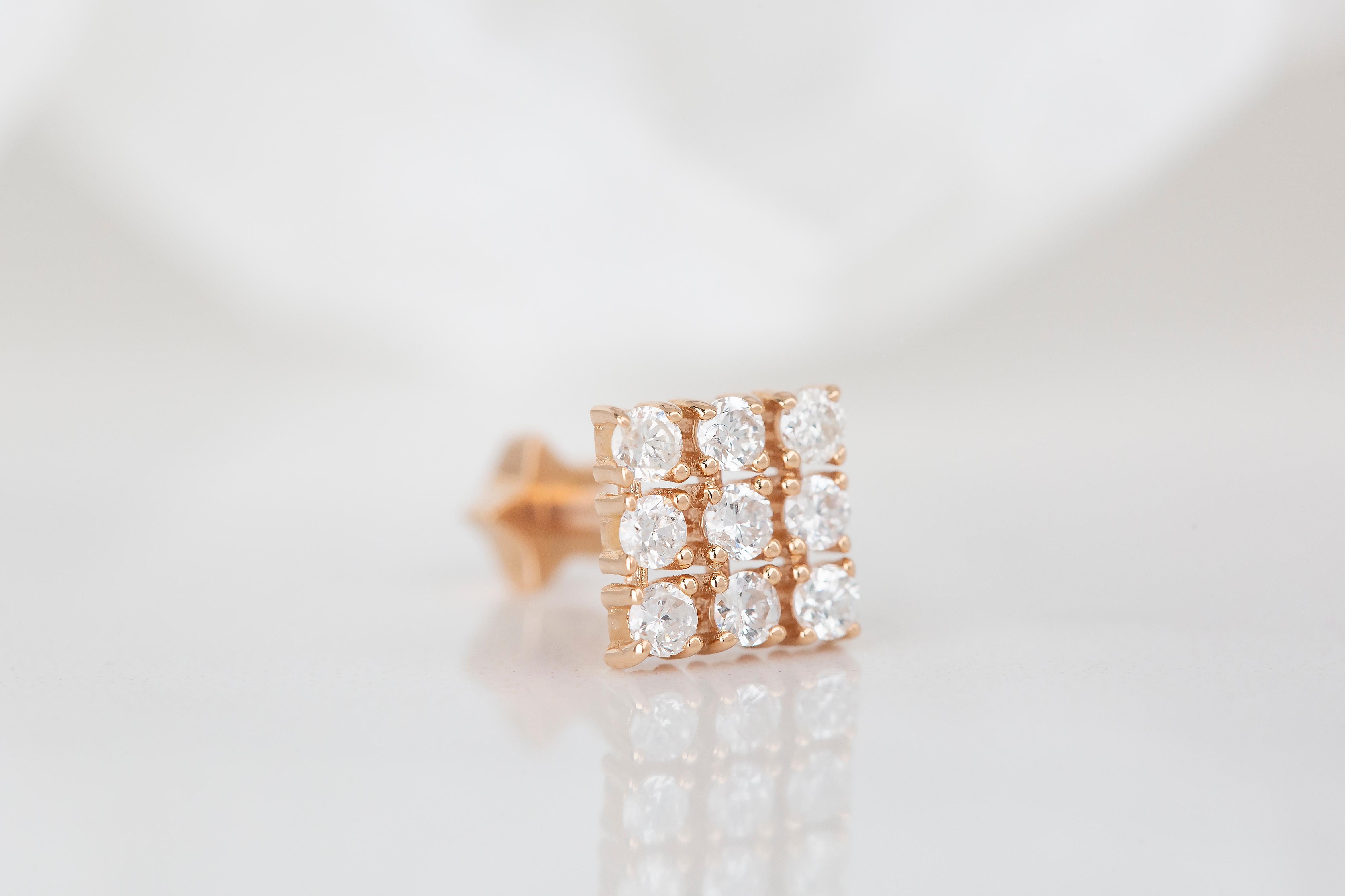 14K Gold 0.22 Ct Diamond Plaid Piercing, Gold Diamond Square Earring In New Condition For Sale In ISTANBUL, TR