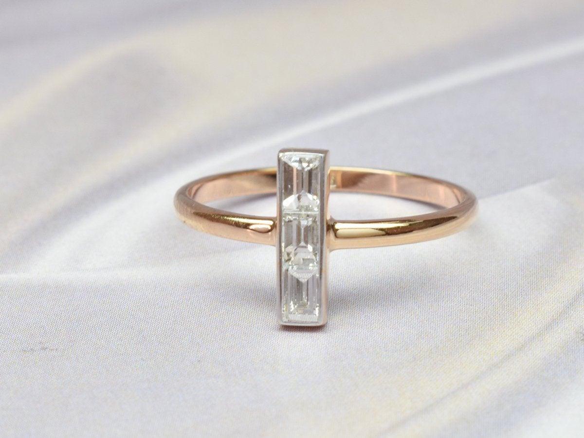For Sale:  14k gold 0.30 Carat baguette diamond vertical bar ring 2