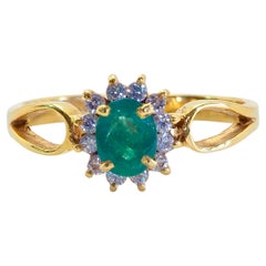 14K Gold 0.40ct Oval Emerald & Brilliant White Quartz Ring