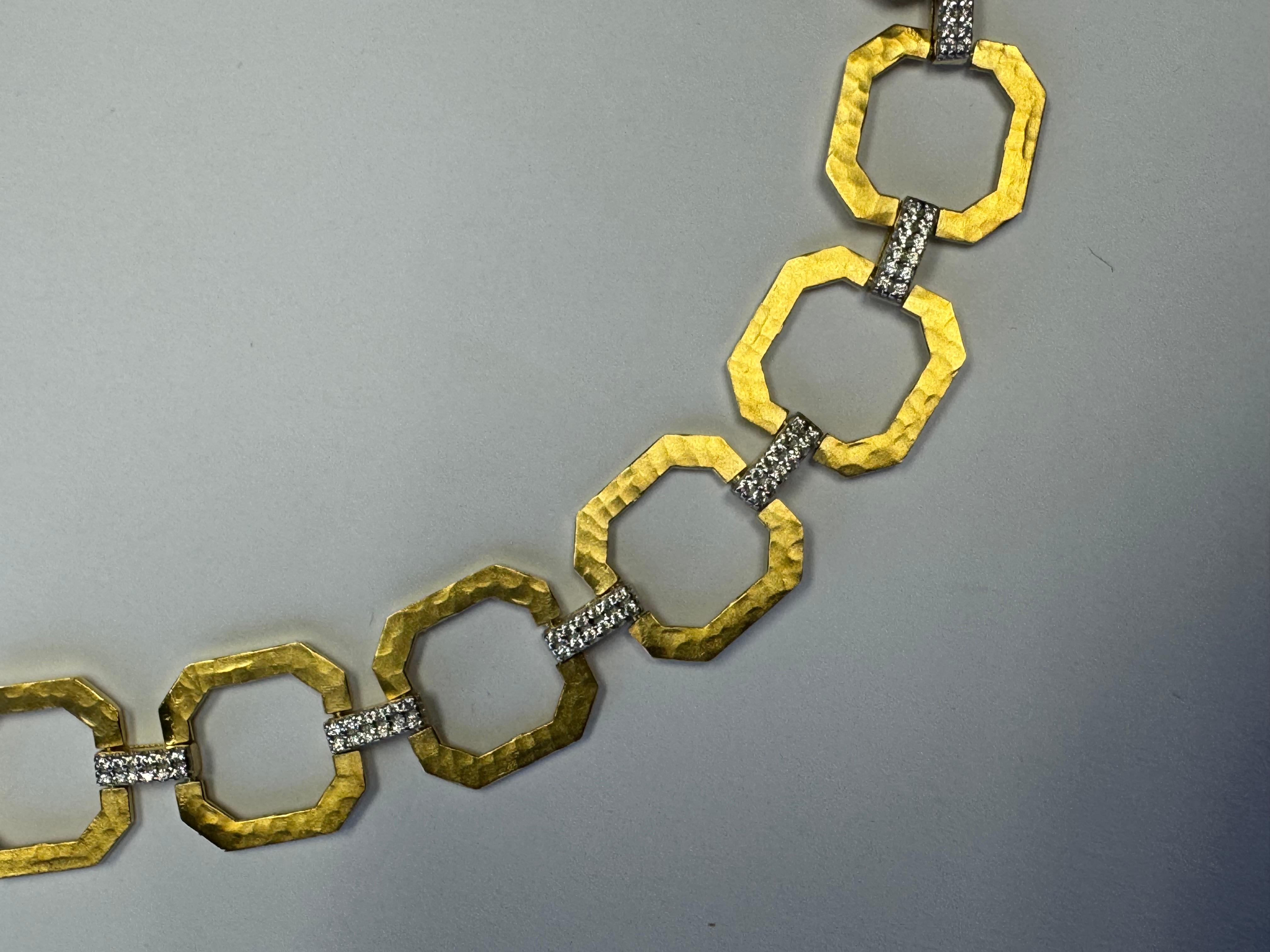 14K Gold 0.50 ct. tw. Open Link Hammered Bracelet In New Condition For Sale In Great Neck, NY