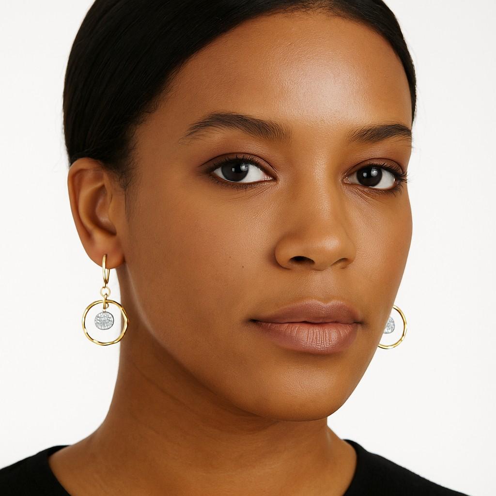 Taglio rotondo Oro 14K 0,62 ct. tw. Orecchini pendenti a cerchio aperto con diamante pendente Ci in vendita